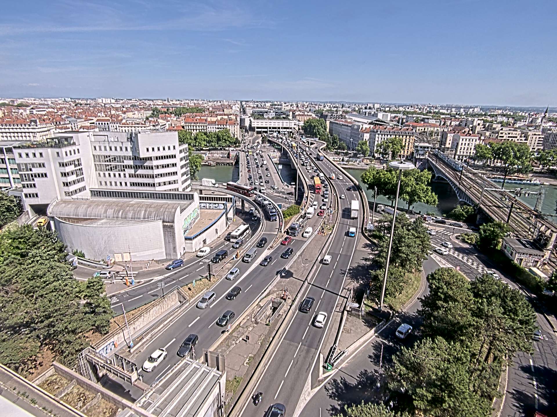 Caméra autoroute à Lyon Perrache à l'entrée Sud du Tunnel sous Fourvière, en direction de Marseille