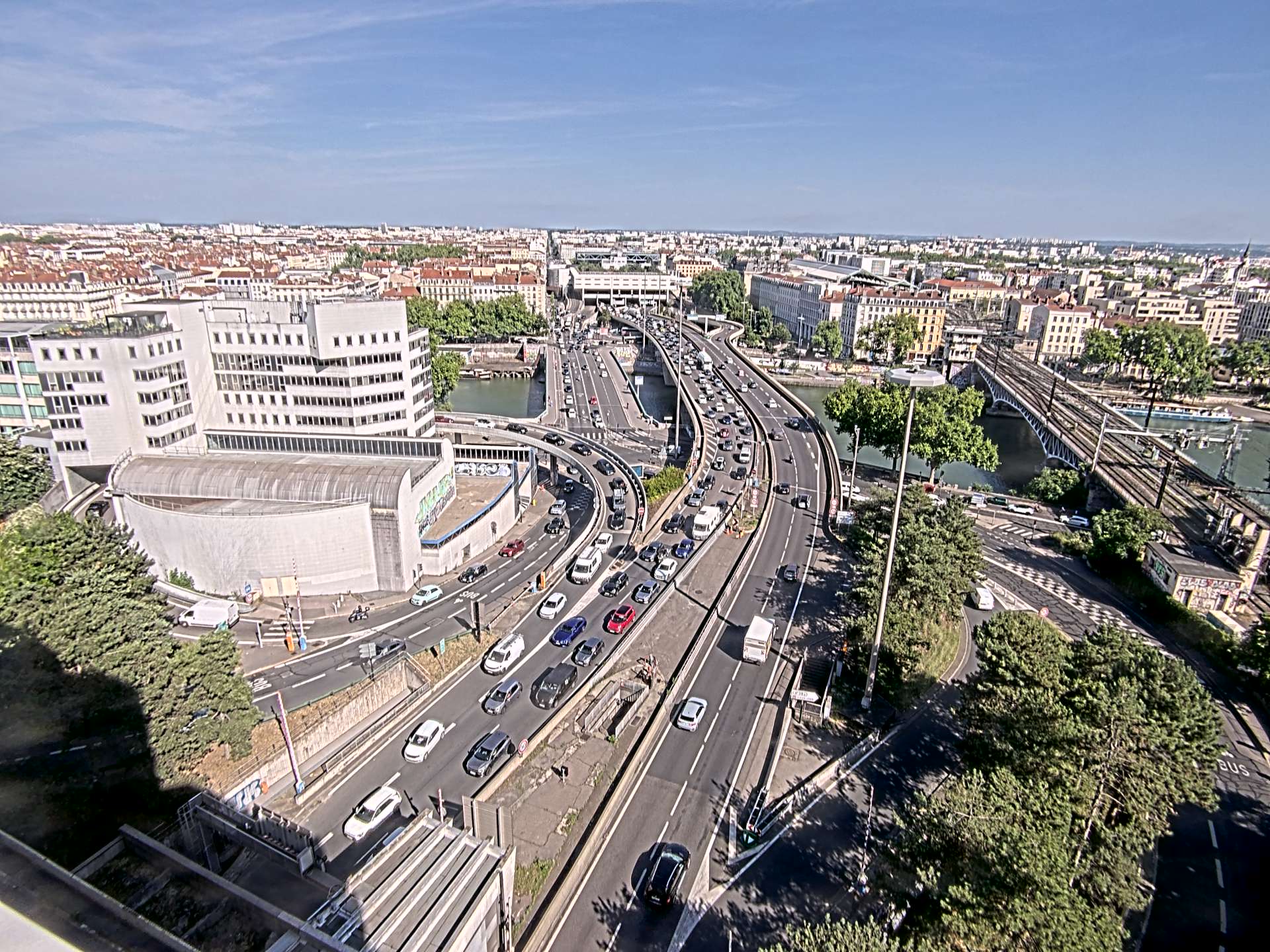 Caméra autoroute à Lyon Perrache à l'entrée Sud du Tunnel sous Fourvière, en direction de Marseille