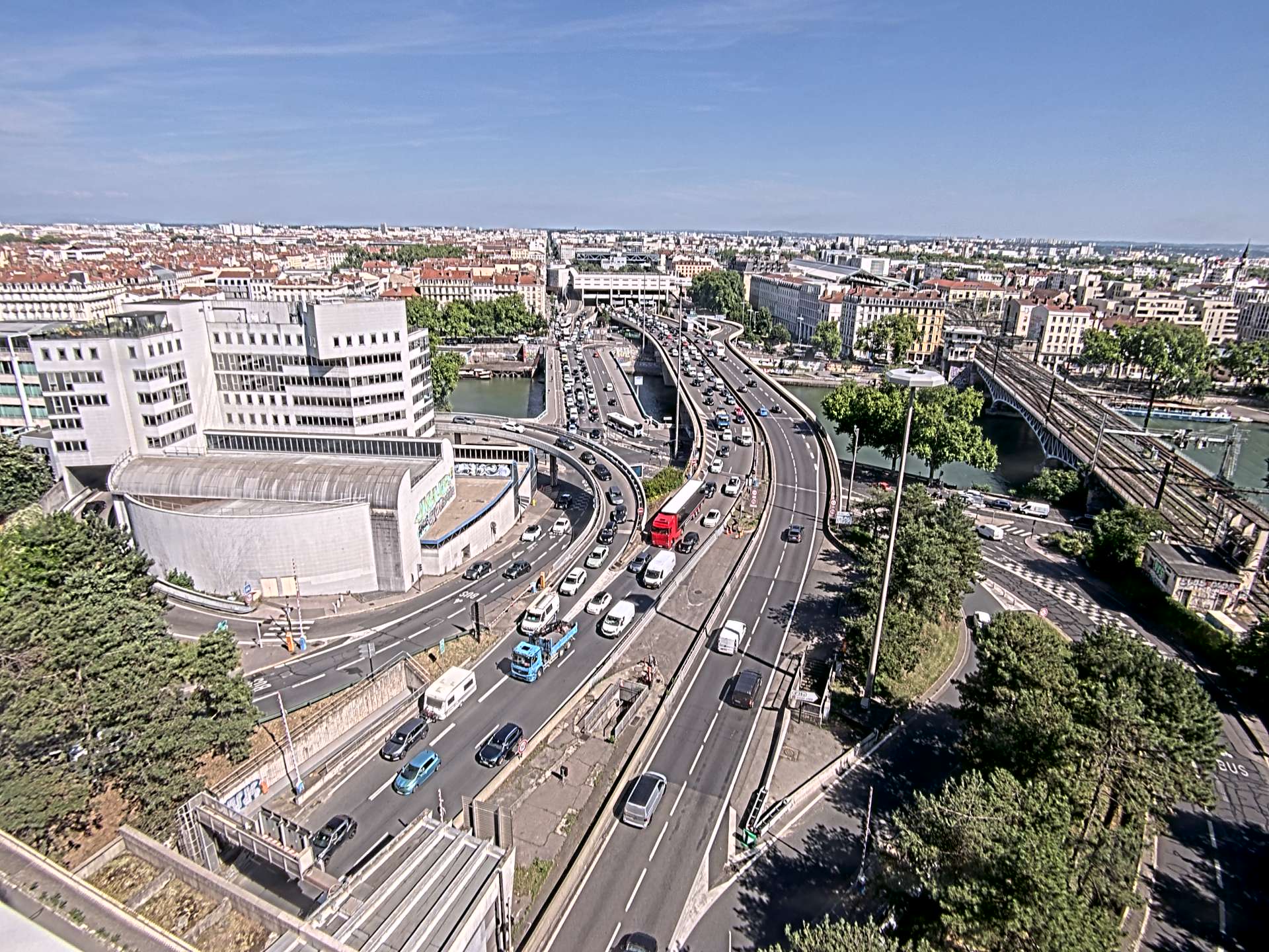 Caméra autoroute à Lyon Perrache à l'entrée Sud du Tunnel sous Fourvière, en direction de Marseille