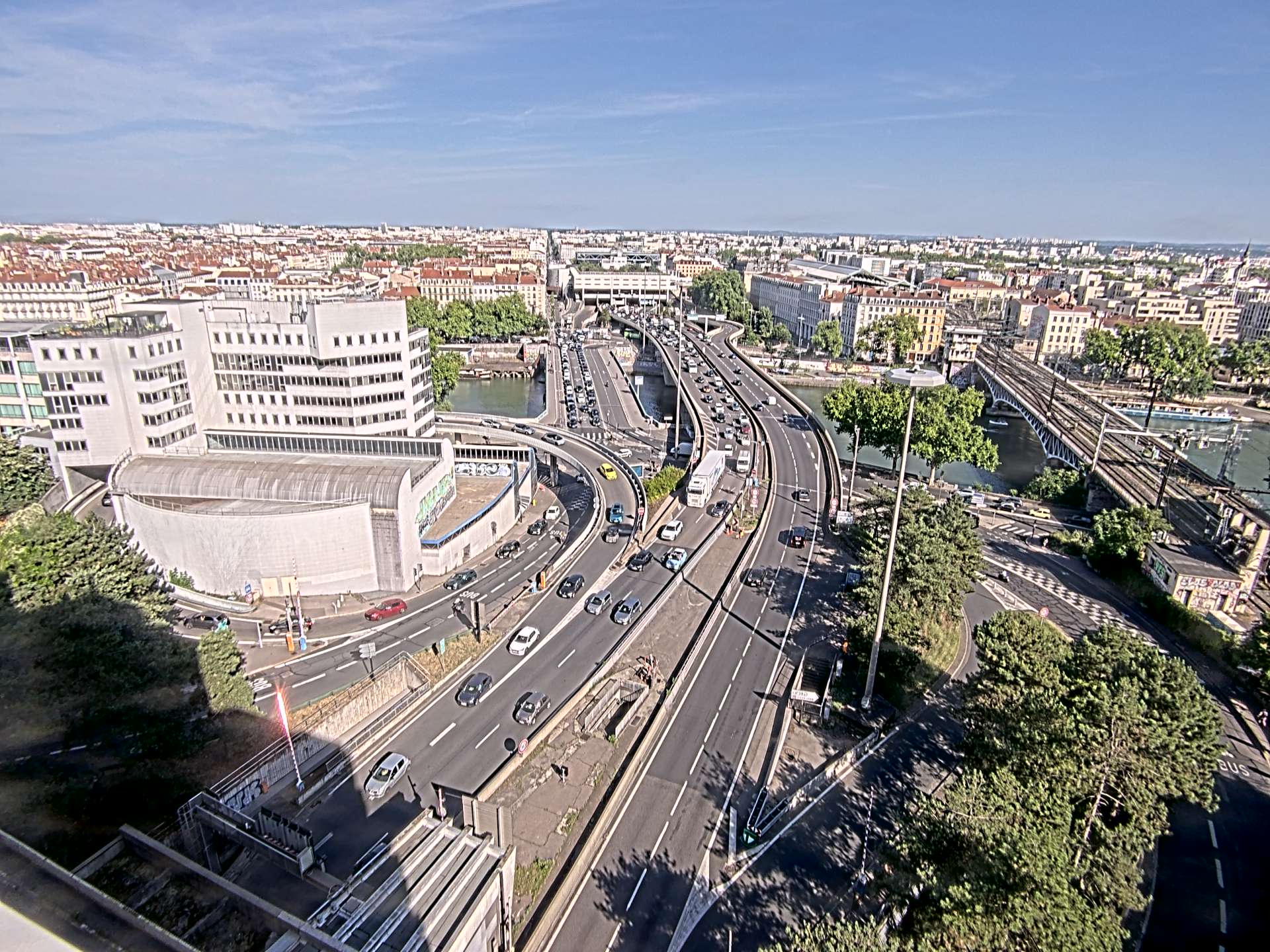 Caméra autoroute à Lyon Perrache à l'entrée Sud du Tunnel sous Fourvière, en direction de Marseille