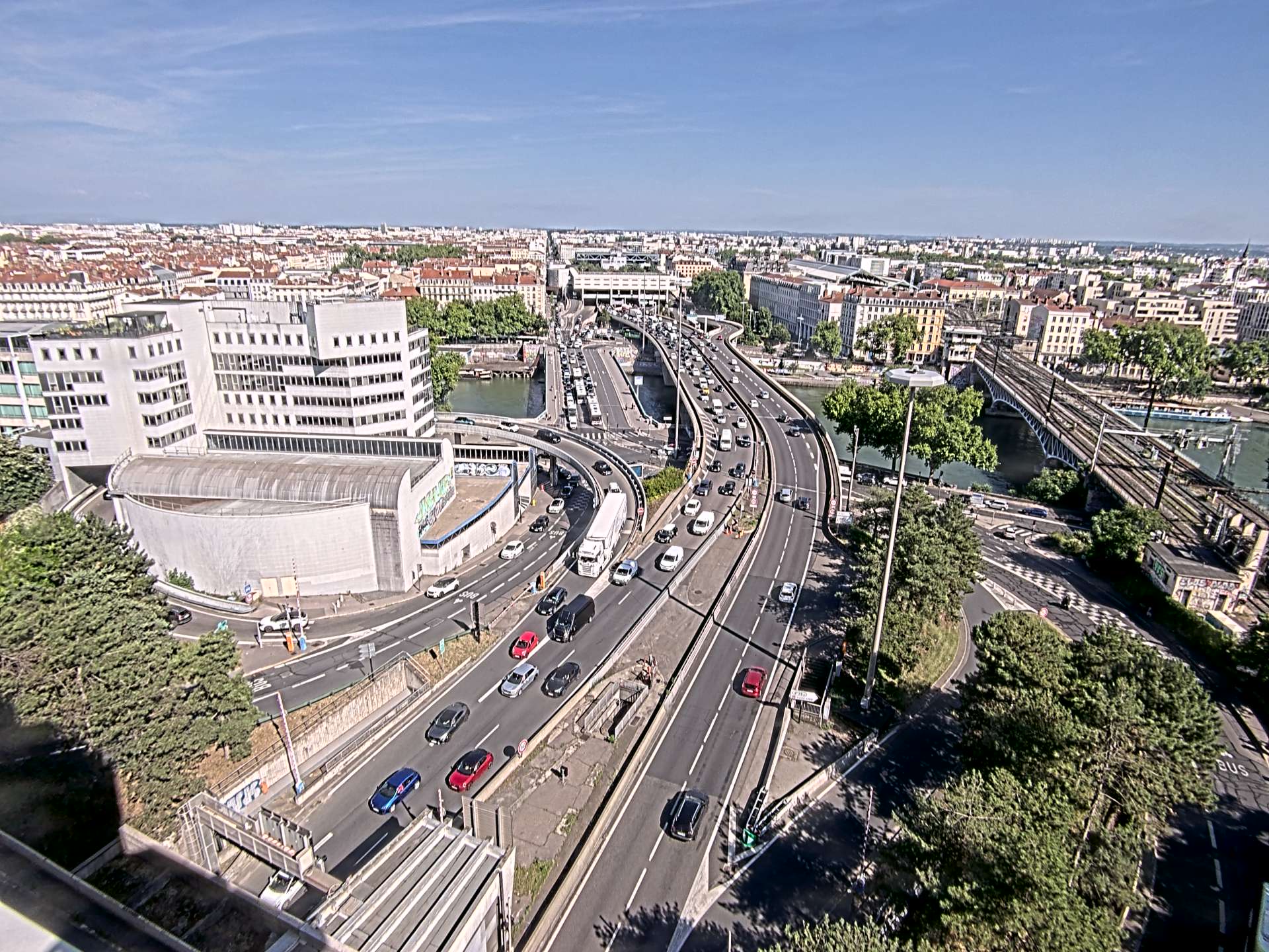 Caméra autoroute à Lyon Perrache à l'entrée Sud du Tunnel sous Fourvière, en direction de Marseille