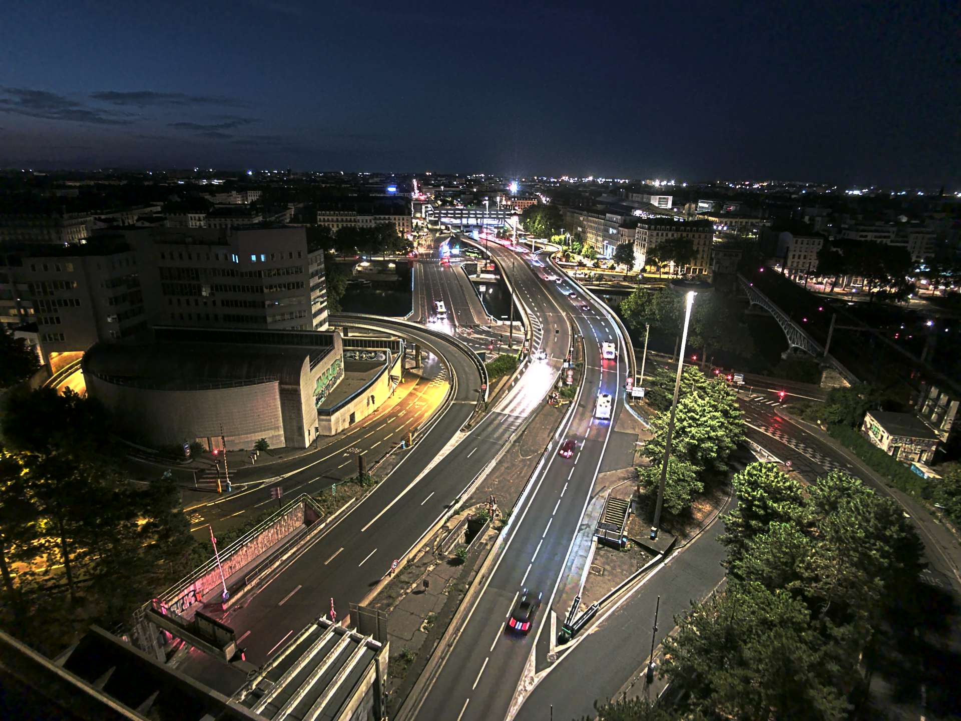 Caméra autoroute à Lyon Perrache à l'entrée Sud du Tunnel sous Fourvière, en direction de Marseille