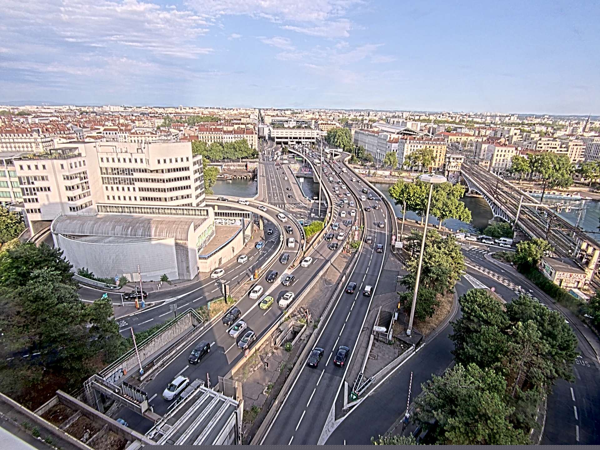 Caméra autoroute à Lyon Perrache à l'entrée Sud du Tunnel sous Fourvière, en direction de Marseille