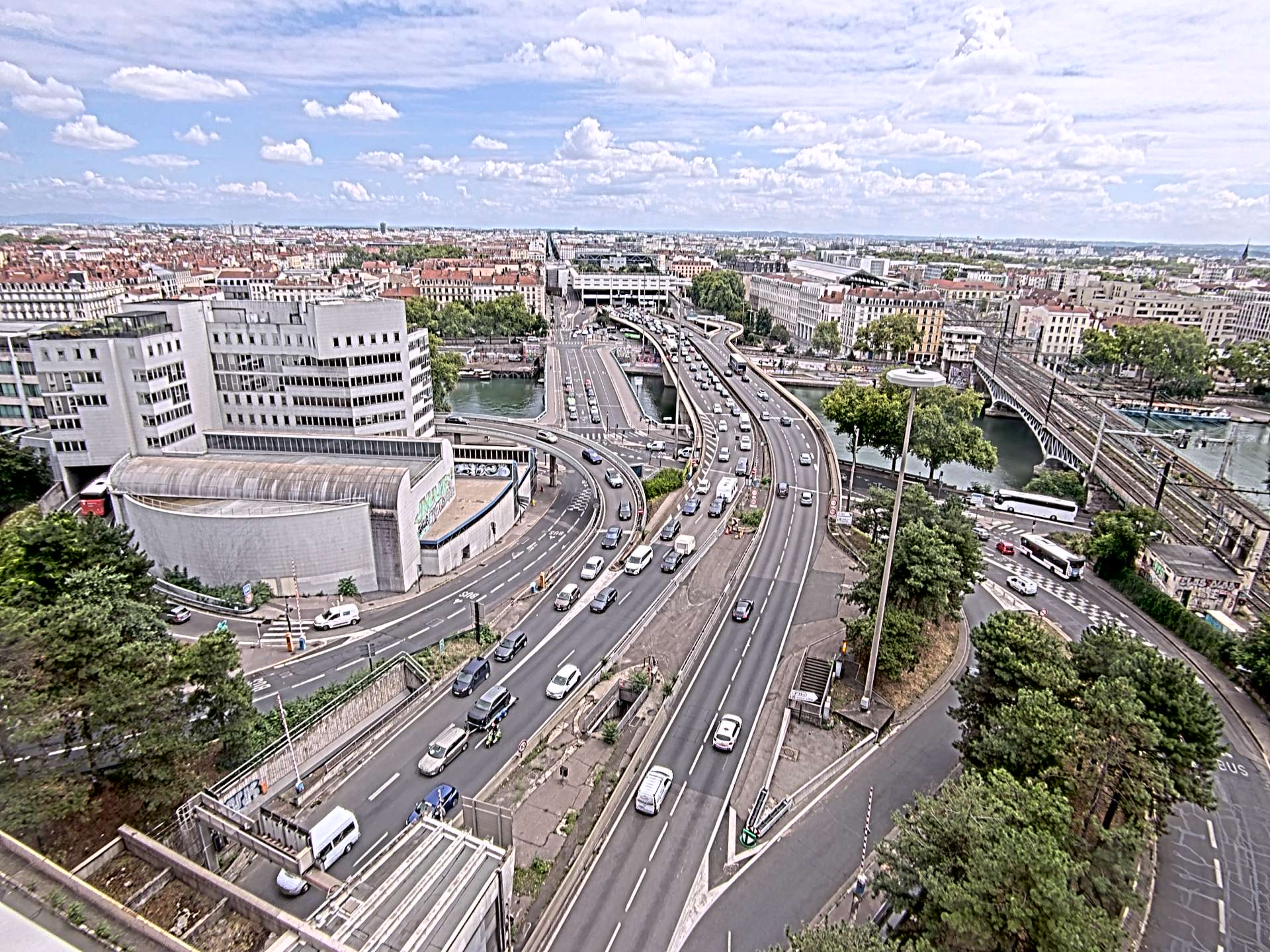 Caméra autoroute à Lyon Perrache à l'entrée Sud du Tunnel sous Fourvière, en direction de Marseille