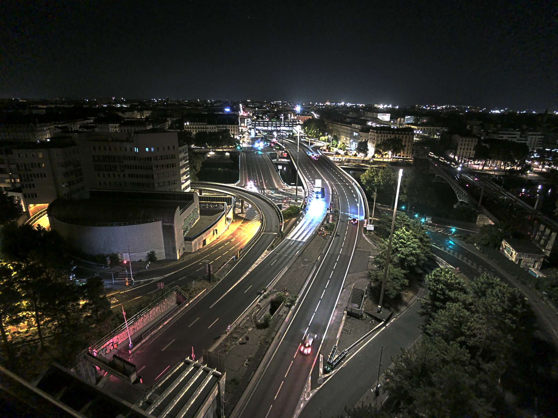 Caméra autoroute à Lyon Perrache à l'entrée Sud du Tunnel sous Fourvière, en direction de Marseille