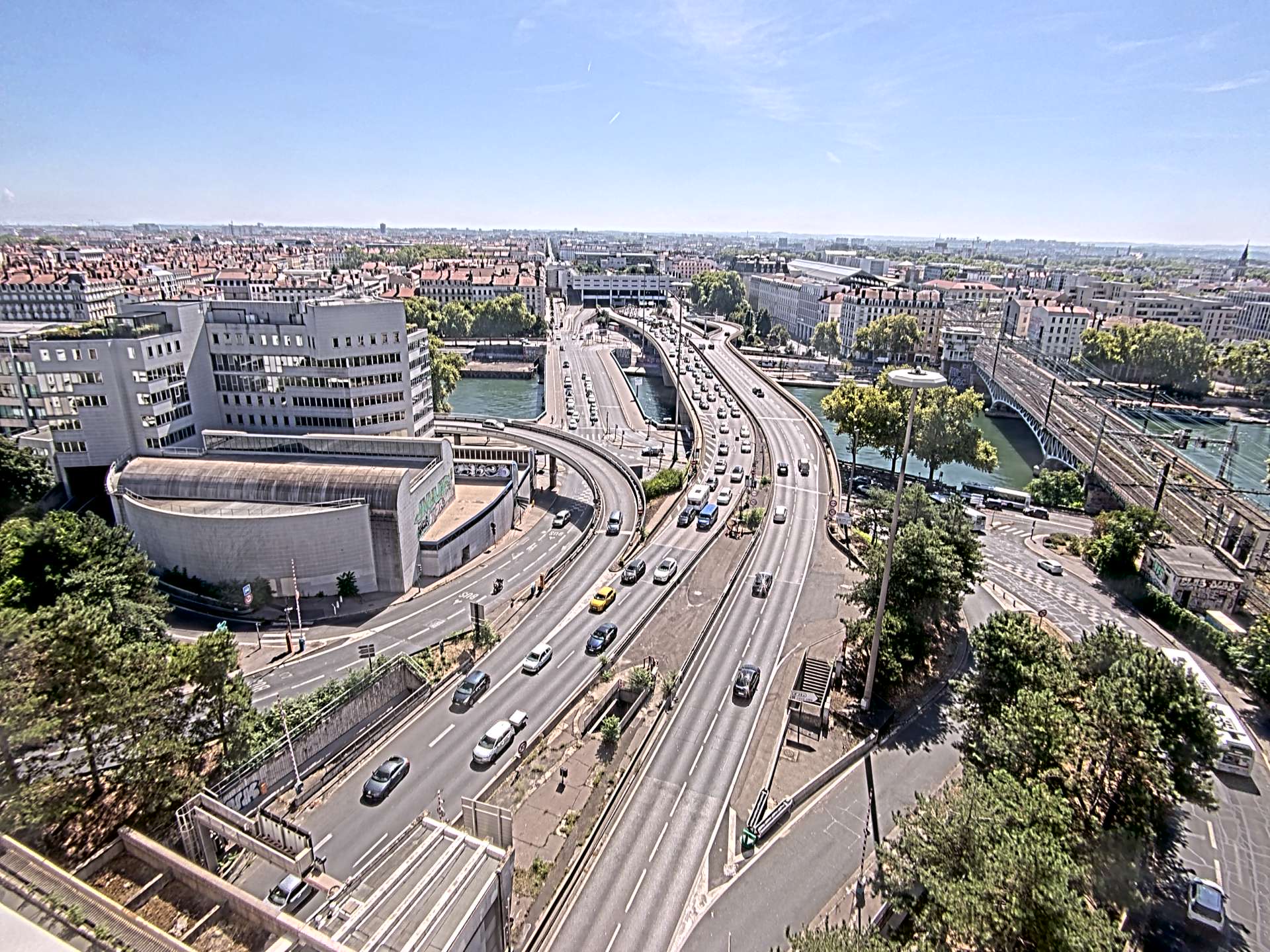 Caméra autoroute à Lyon Perrache à l'entrée Sud du Tunnel sous Fourvière, en direction de Marseille