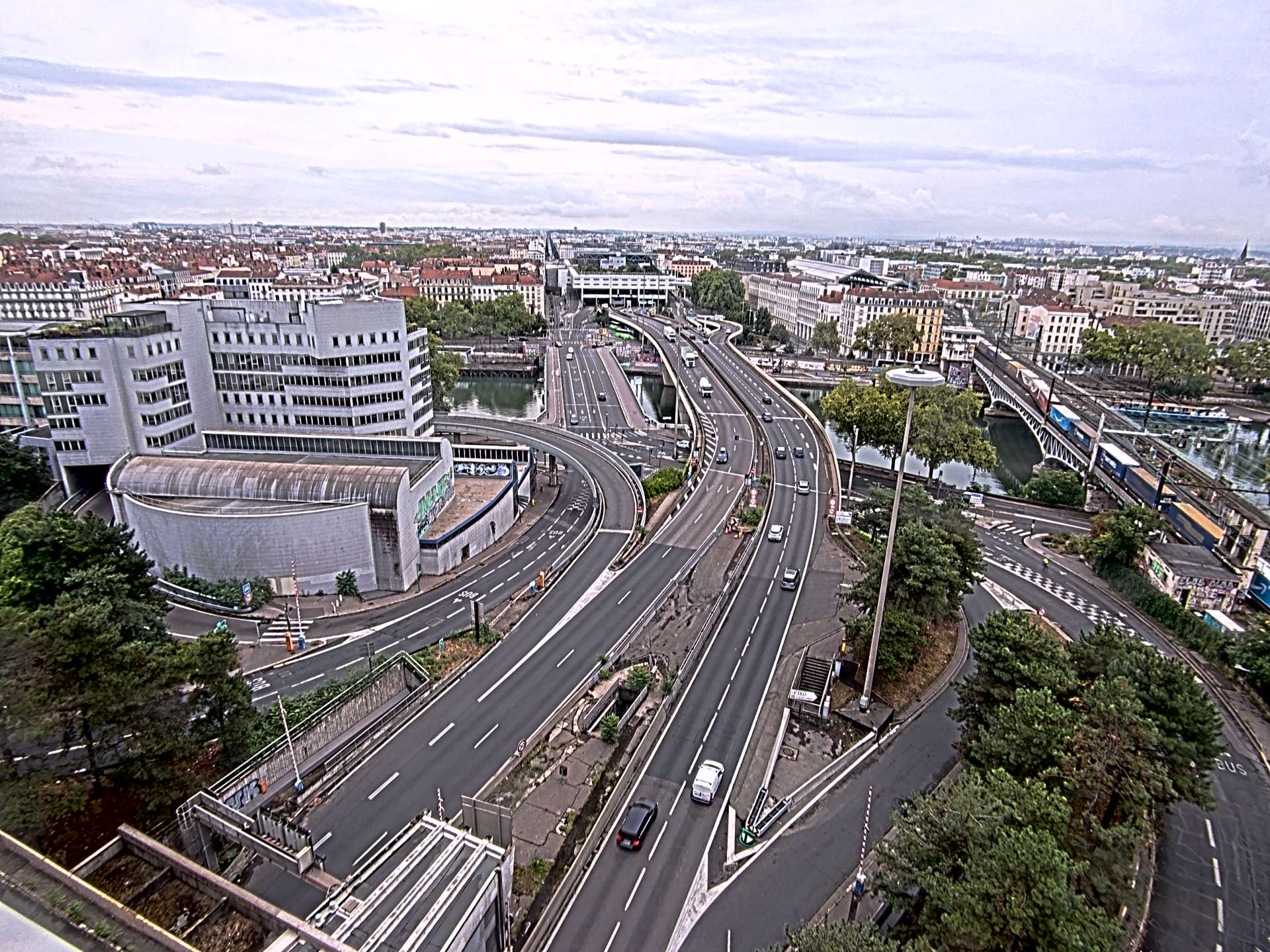 Caméra autoroute à Lyon Perrache à l'entrée Sud du Tunnel sous Fourvière, en direction de Marseille