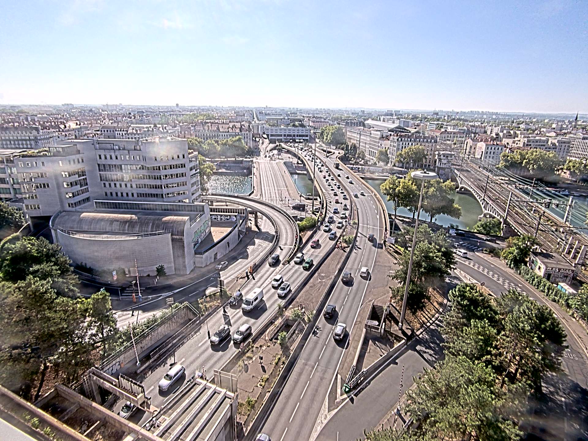 Caméra autoroute à Lyon Perrache à l'entrée Sud du Tunnel sous Fourvière, en direction de Marseille