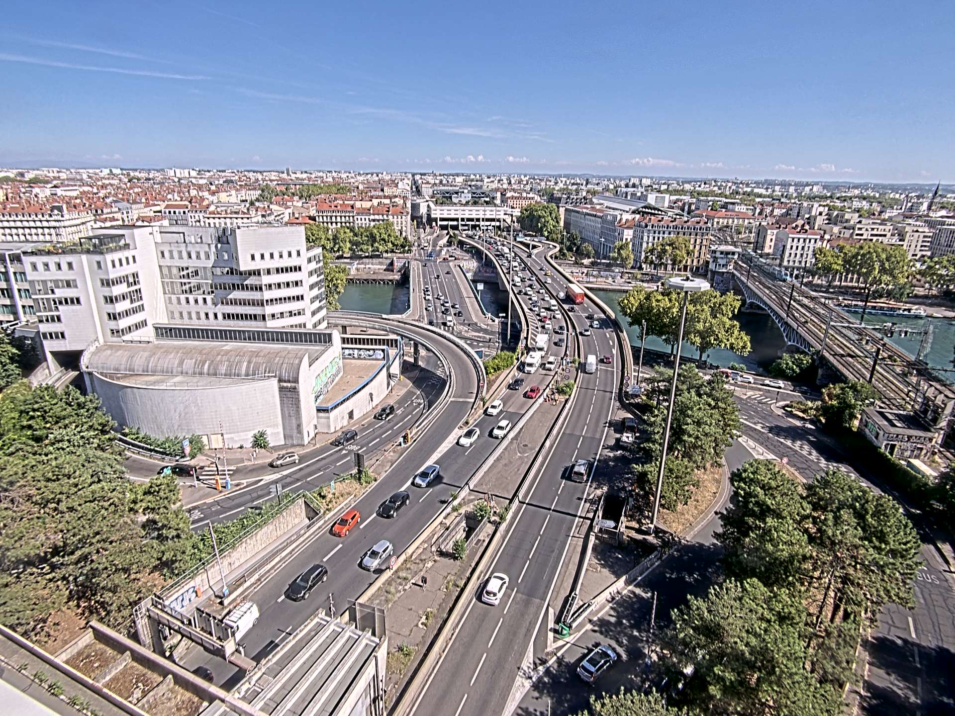 Caméra autoroute à Lyon Perrache à l'entrée Sud du Tunnel sous Fourvière, en direction de Marseille