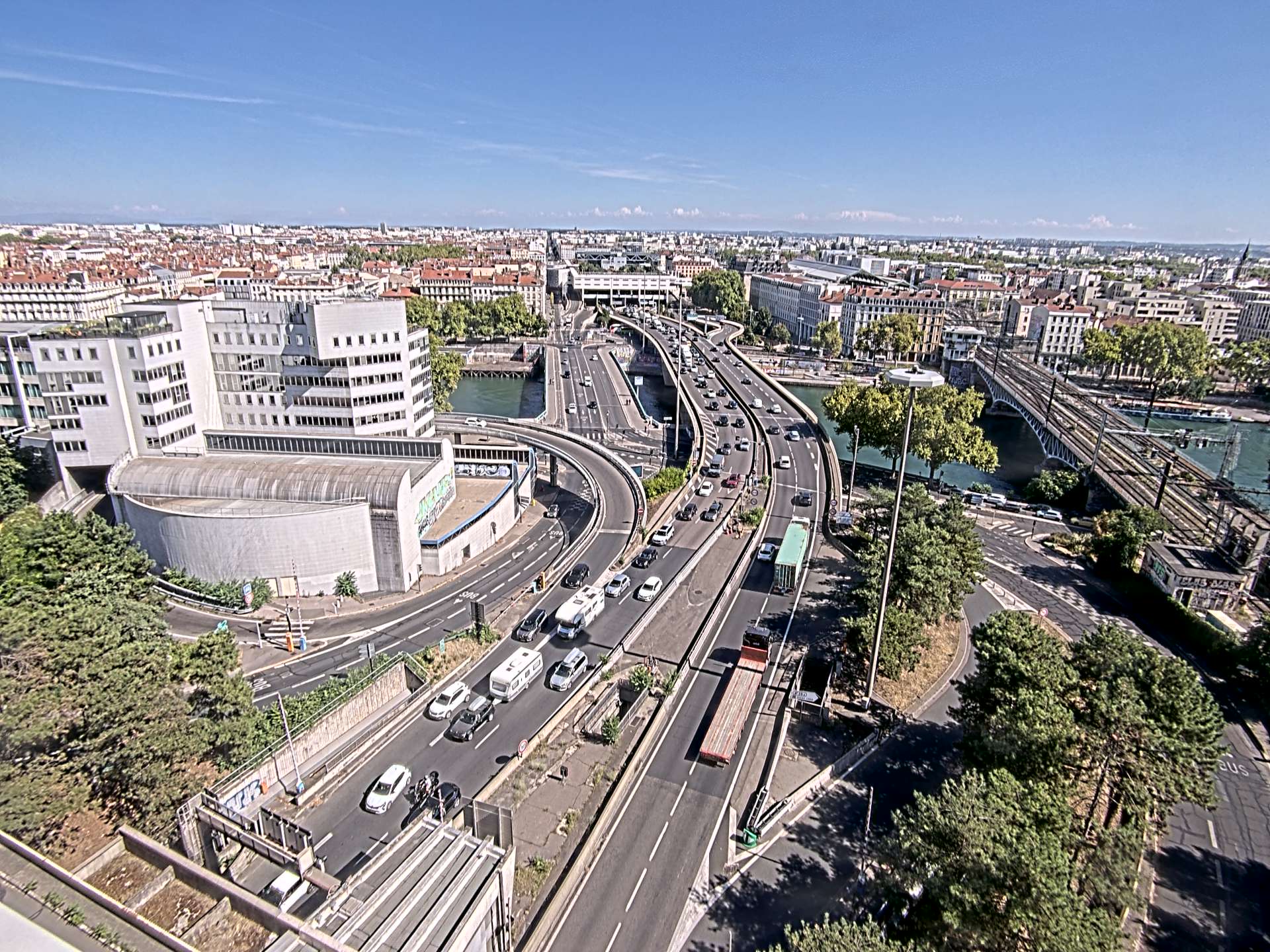 Caméra autoroute à Lyon Perrache à l'entrée Sud du Tunnel sous Fourvière, en direction de Marseille