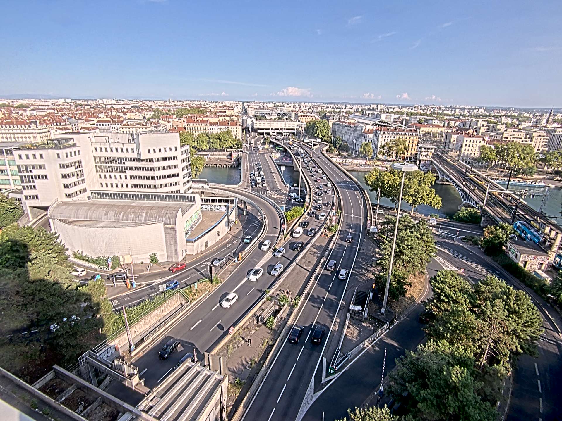 Caméra autoroute à Lyon Perrache à l'entrée Sud du Tunnel sous Fourvière, en direction de Marseille