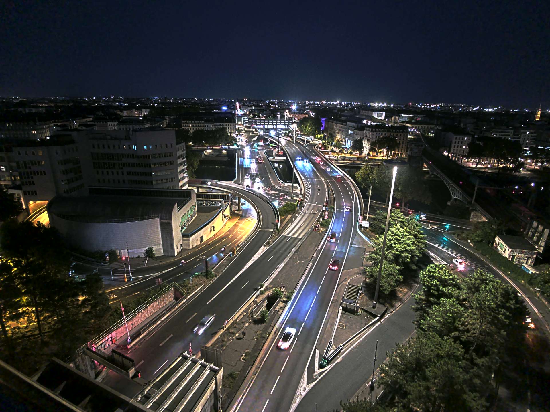 Caméra autoroute à Lyon Perrache à l'entrée Sud du Tunnel sous Fourvière, en direction de Marseille