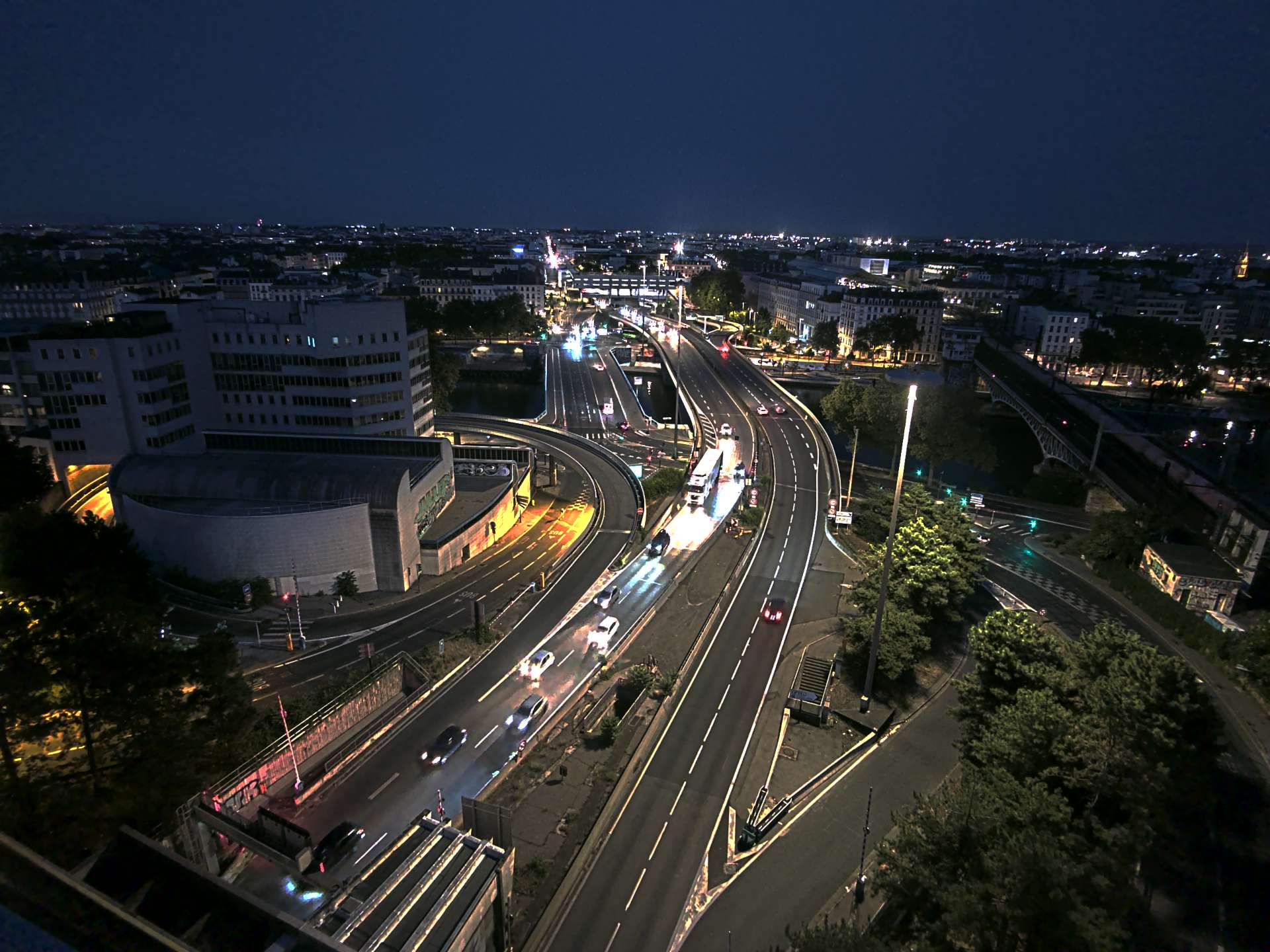 Caméra autoroute à Lyon Perrache à l'entrée Sud du Tunnel sous Fourvière, en direction de Marseille