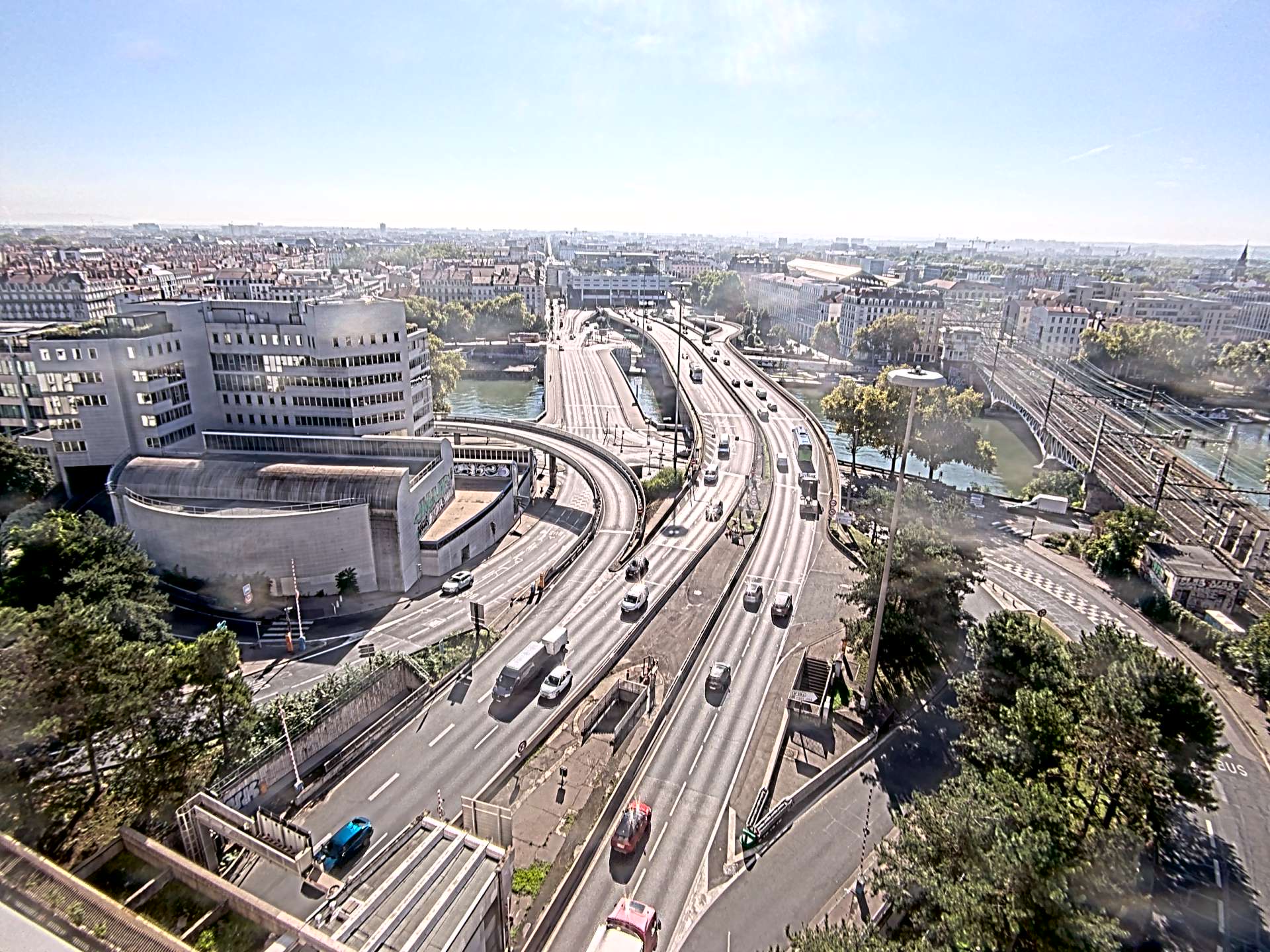 Caméra autoroute à Lyon Perrache à l'entrée Sud du Tunnel sous Fourvière, en direction de Marseille