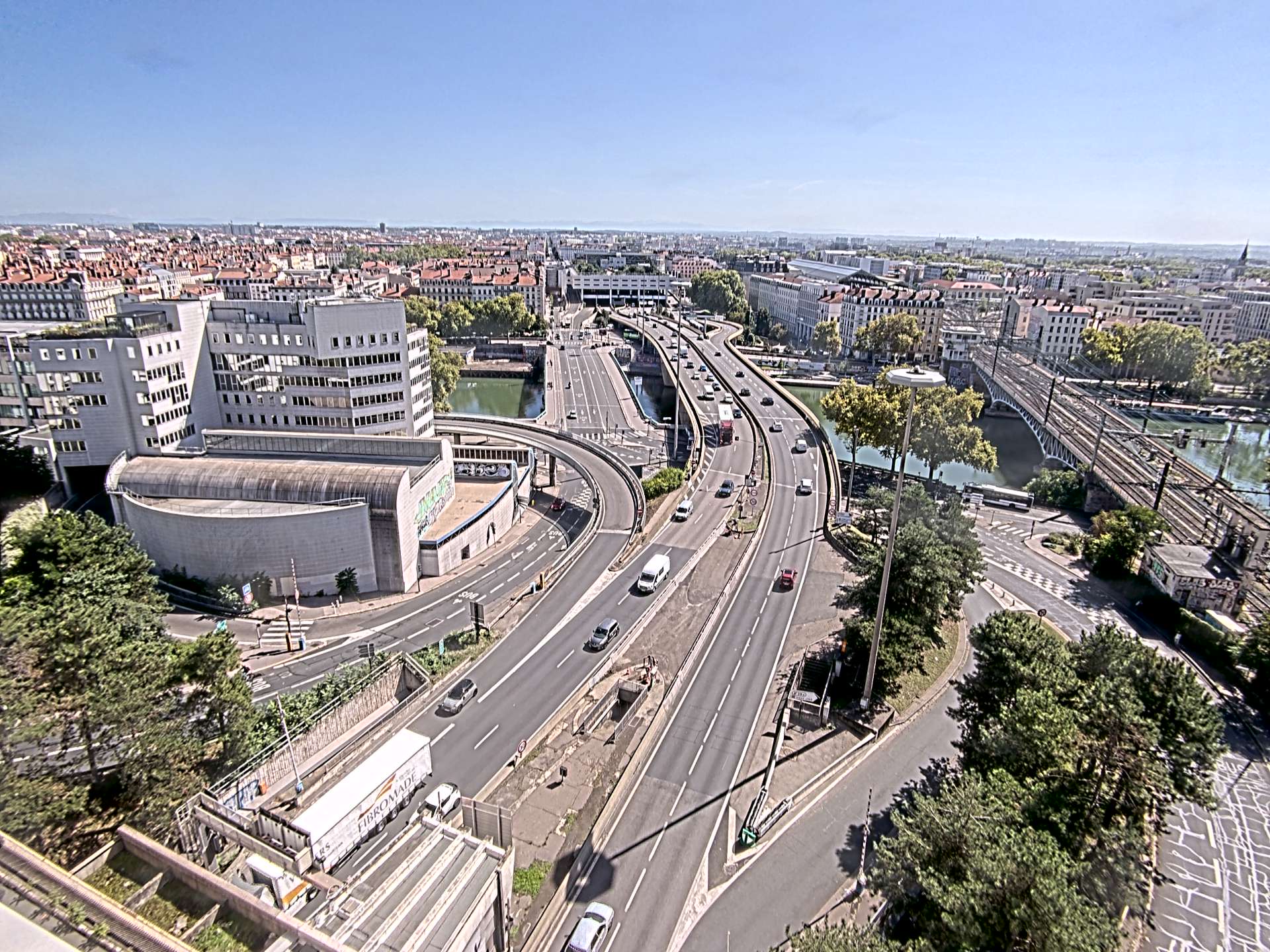 Caméra autoroute à Lyon Perrache à l'entrée Sud du Tunnel sous Fourvière, en direction de Marseille