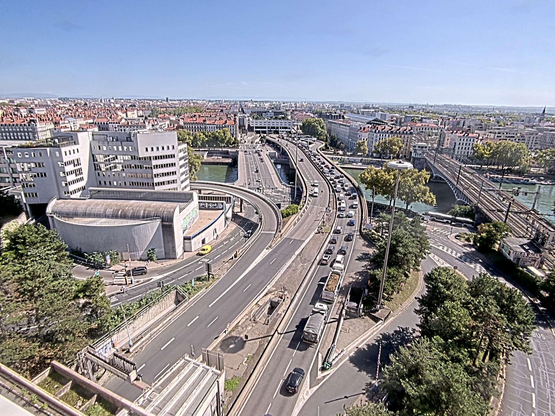 Caméra autoroute à Lyon Perrache à l'entrée Sud du Tunnel sous Fourvière, en direction de Marseille