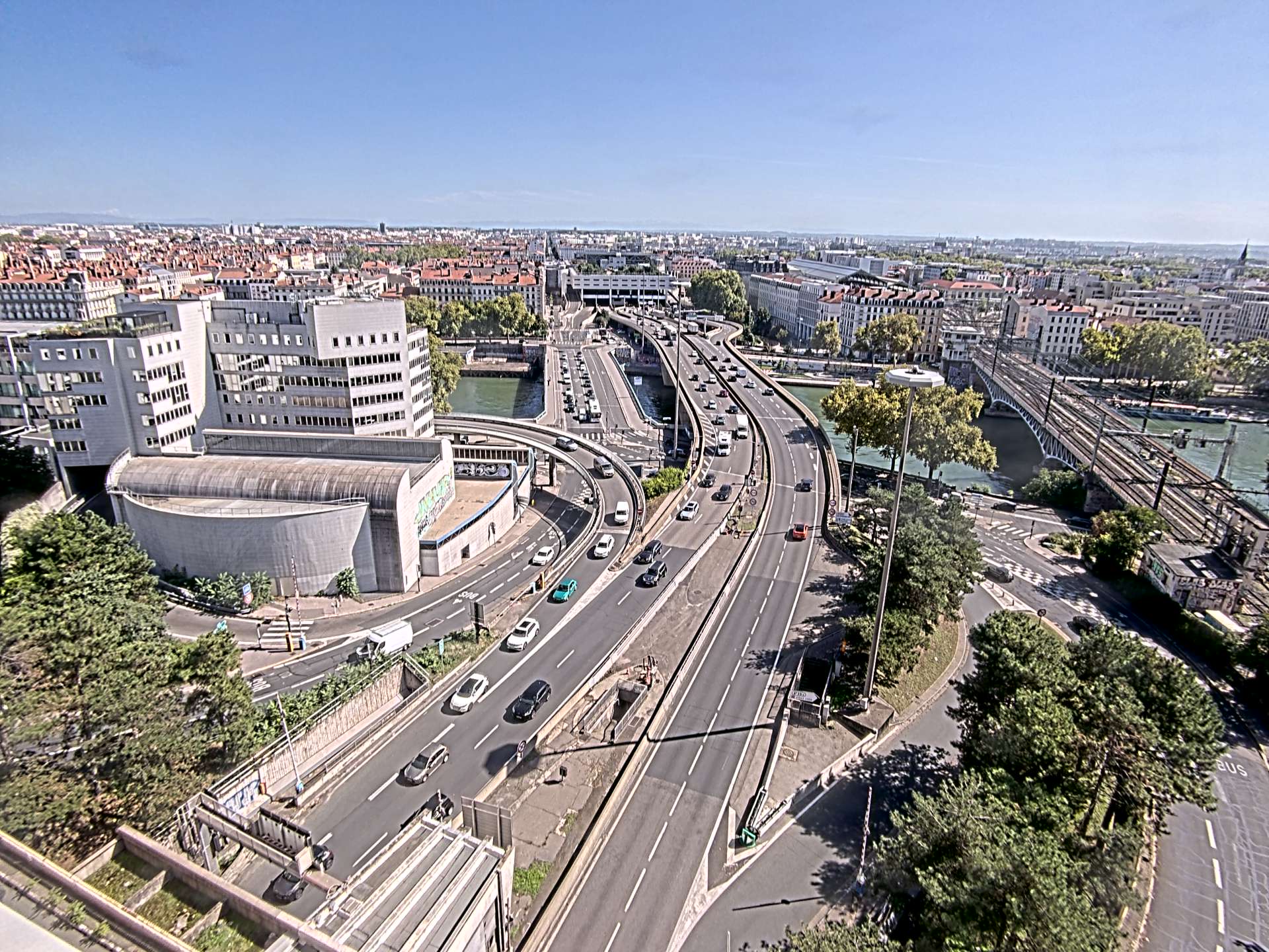 Caméra autoroute à Lyon Perrache à l'entrée Sud du Tunnel sous Fourvière, en direction de Marseille