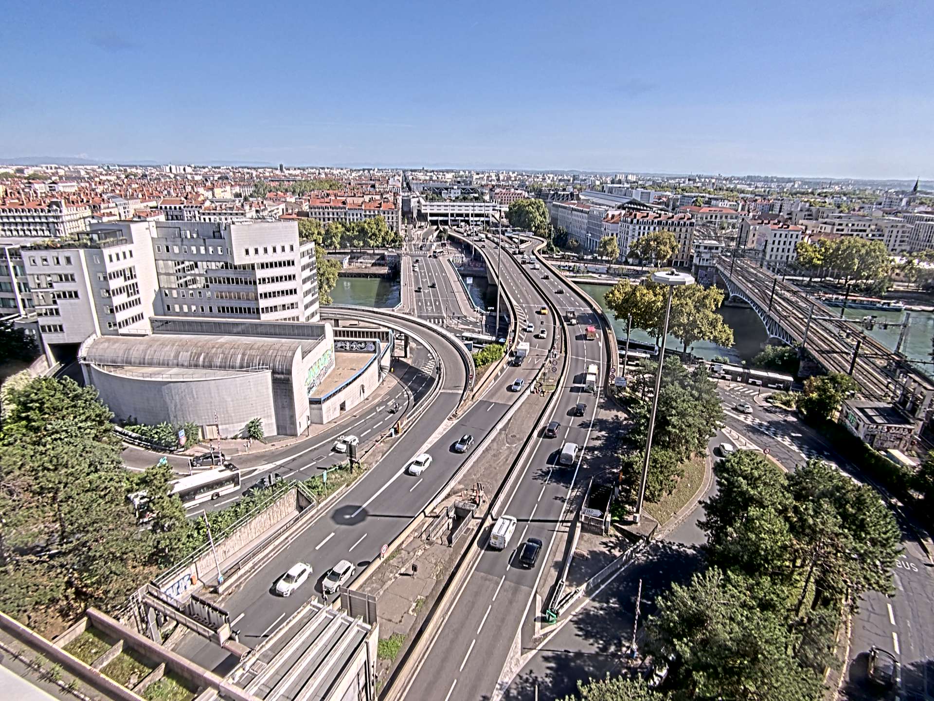 Caméra autoroute à Lyon Perrache à l'entrée Sud du Tunnel sous Fourvière, en direction de Marseille