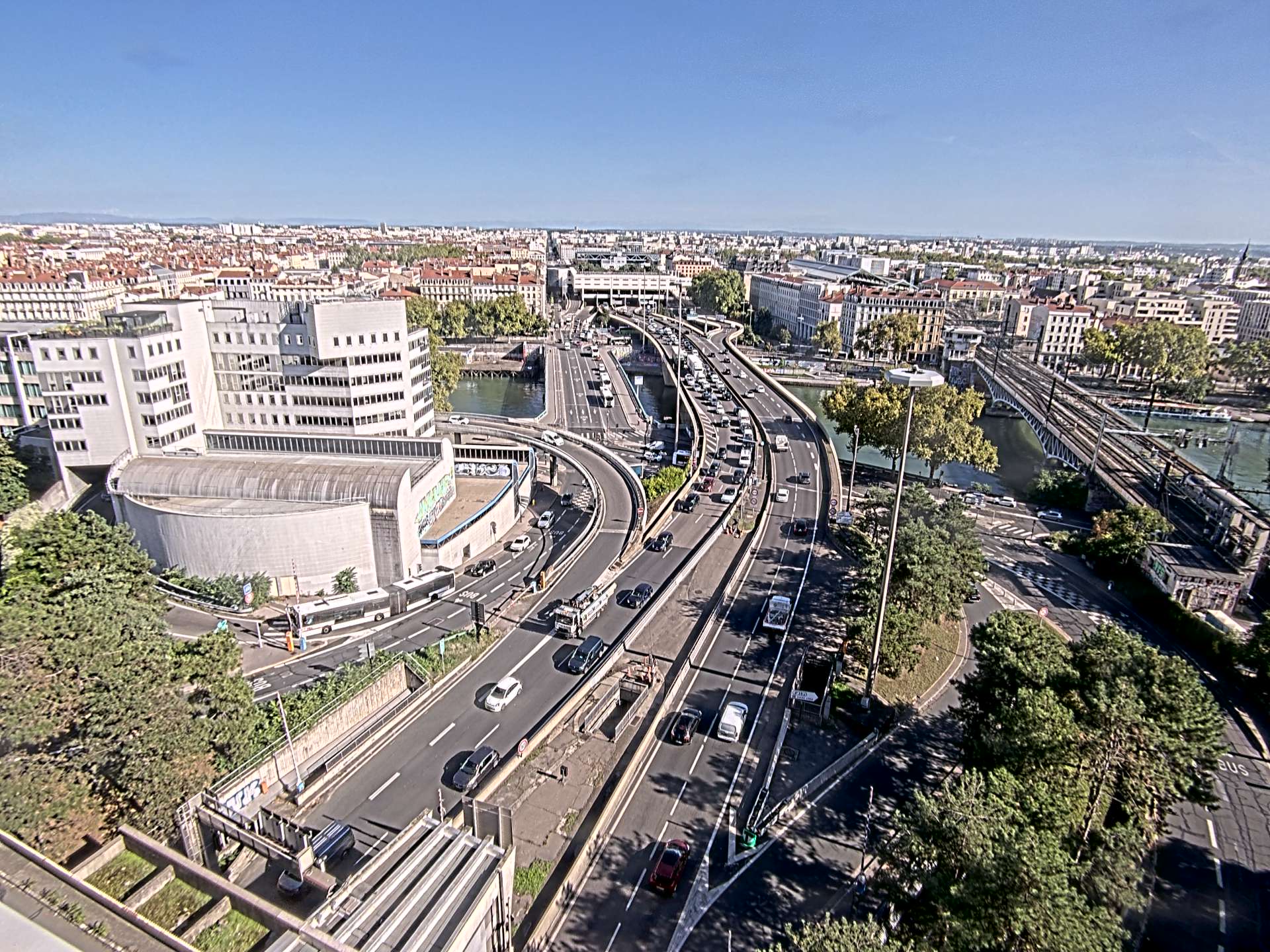 Caméra autoroute à Lyon Perrache à l'entrée Sud du Tunnel sous Fourvière, en direction de Marseille