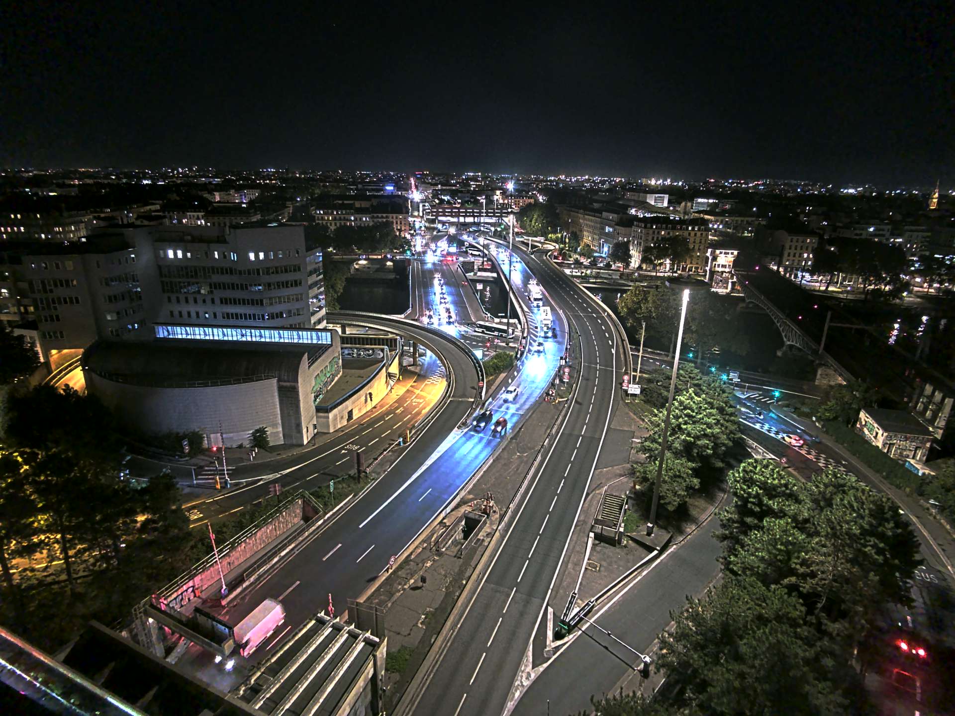 Caméra autoroute à Lyon Perrache à l'entrée Sud du Tunnel sous Fourvière, en direction de Marseille