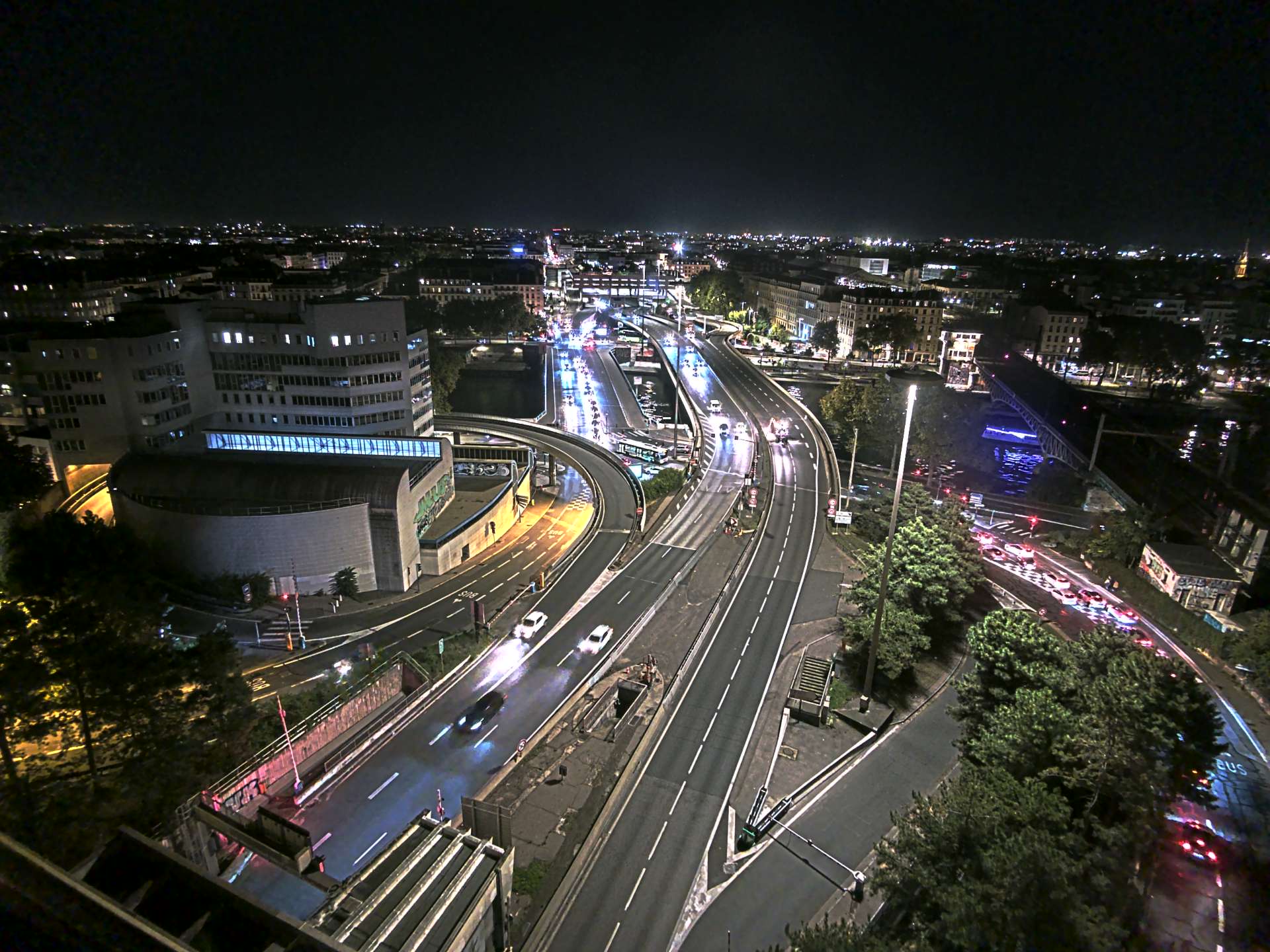 Caméra autoroute à Lyon Perrache à l'entrée Sud du Tunnel sous Fourvière, en direction de Marseille