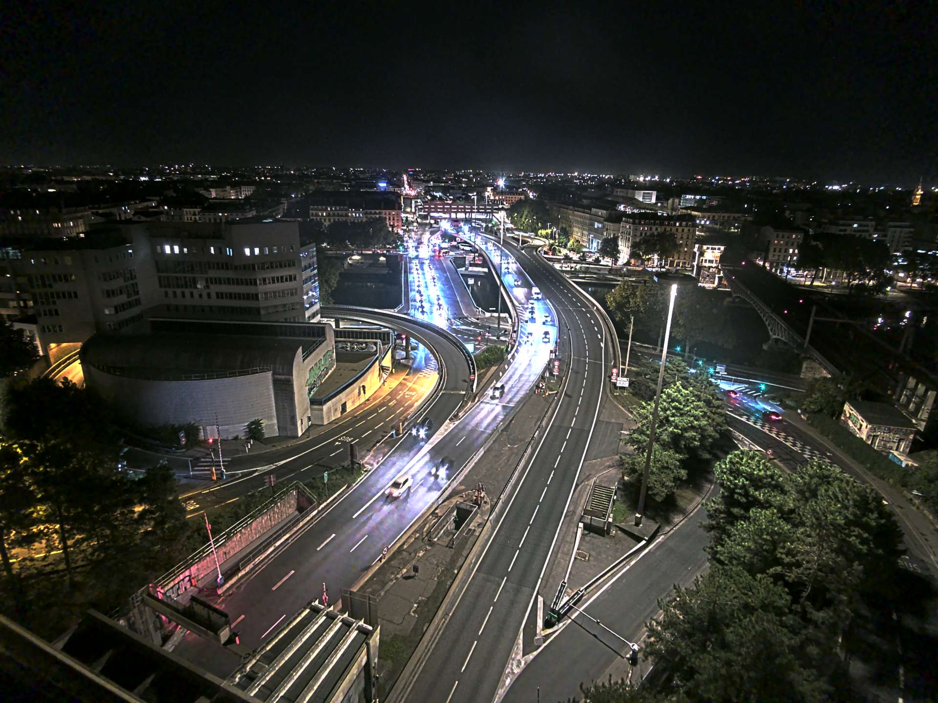 Caméra autoroute à Lyon Perrache à l'entrée Sud du Tunnel sous Fourvière, en direction de Marseille
