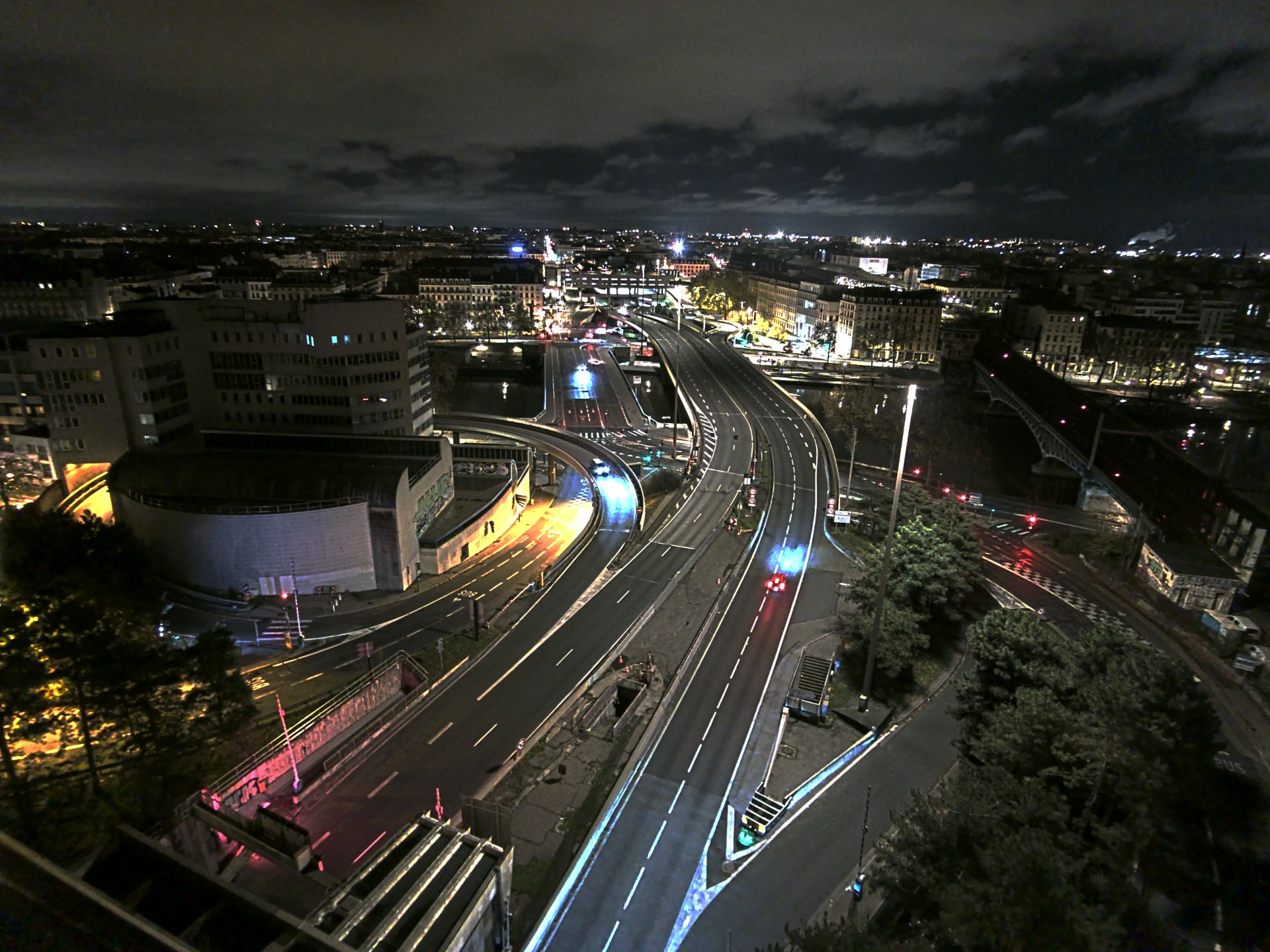 Caméra autoroute à Lyon Perrache à l'entrée Sud du Tunnel sous Fourvière, en direction de Marseille