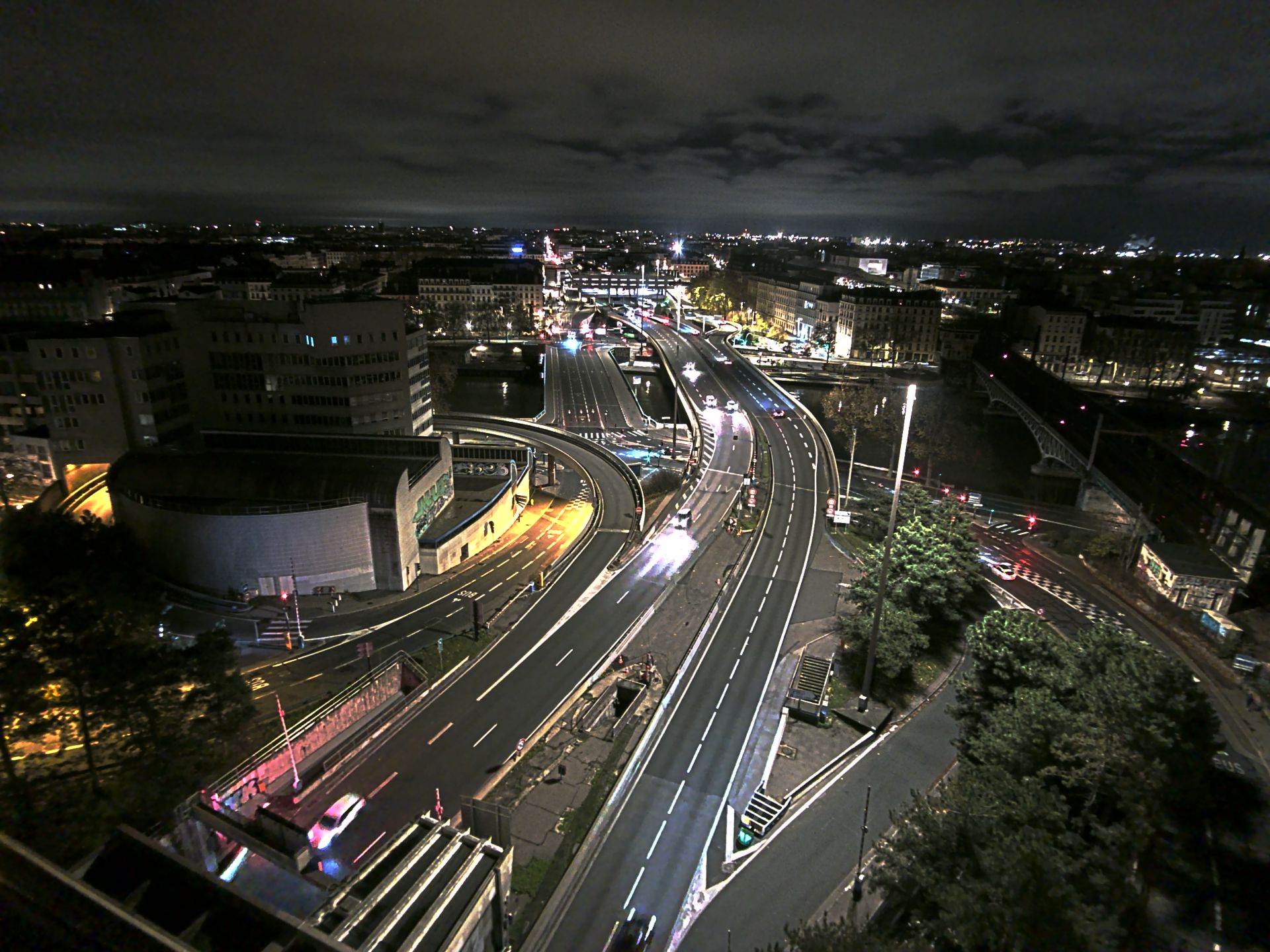 Caméra autoroute à Lyon Perrache à l'entrée Sud du Tunnel sous Fourvière, en direction de Marseille