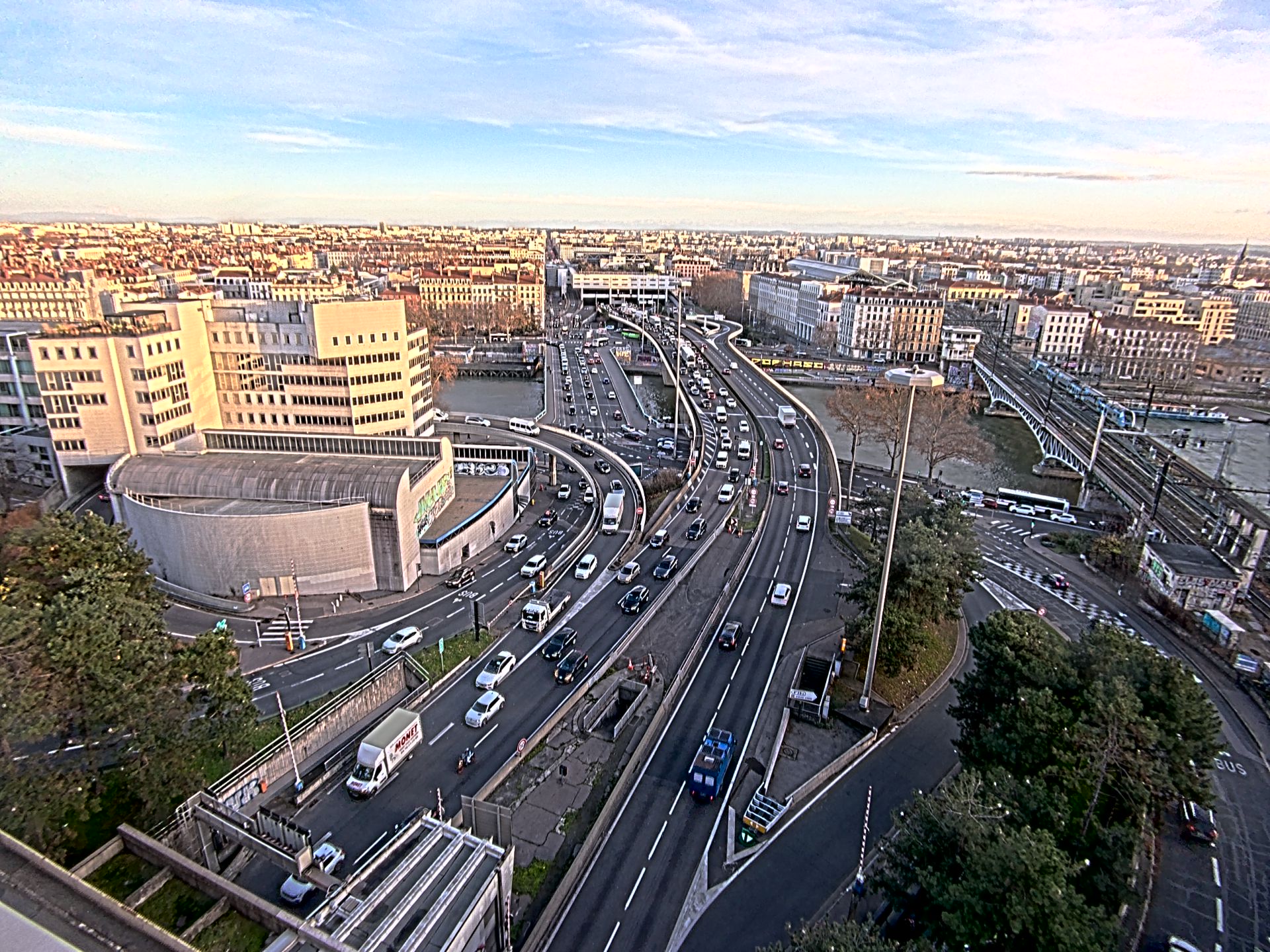 Caméra autoroute à Lyon Perrache à l'entrée Sud du Tunnel sous Fourvière, en direction de Marseille