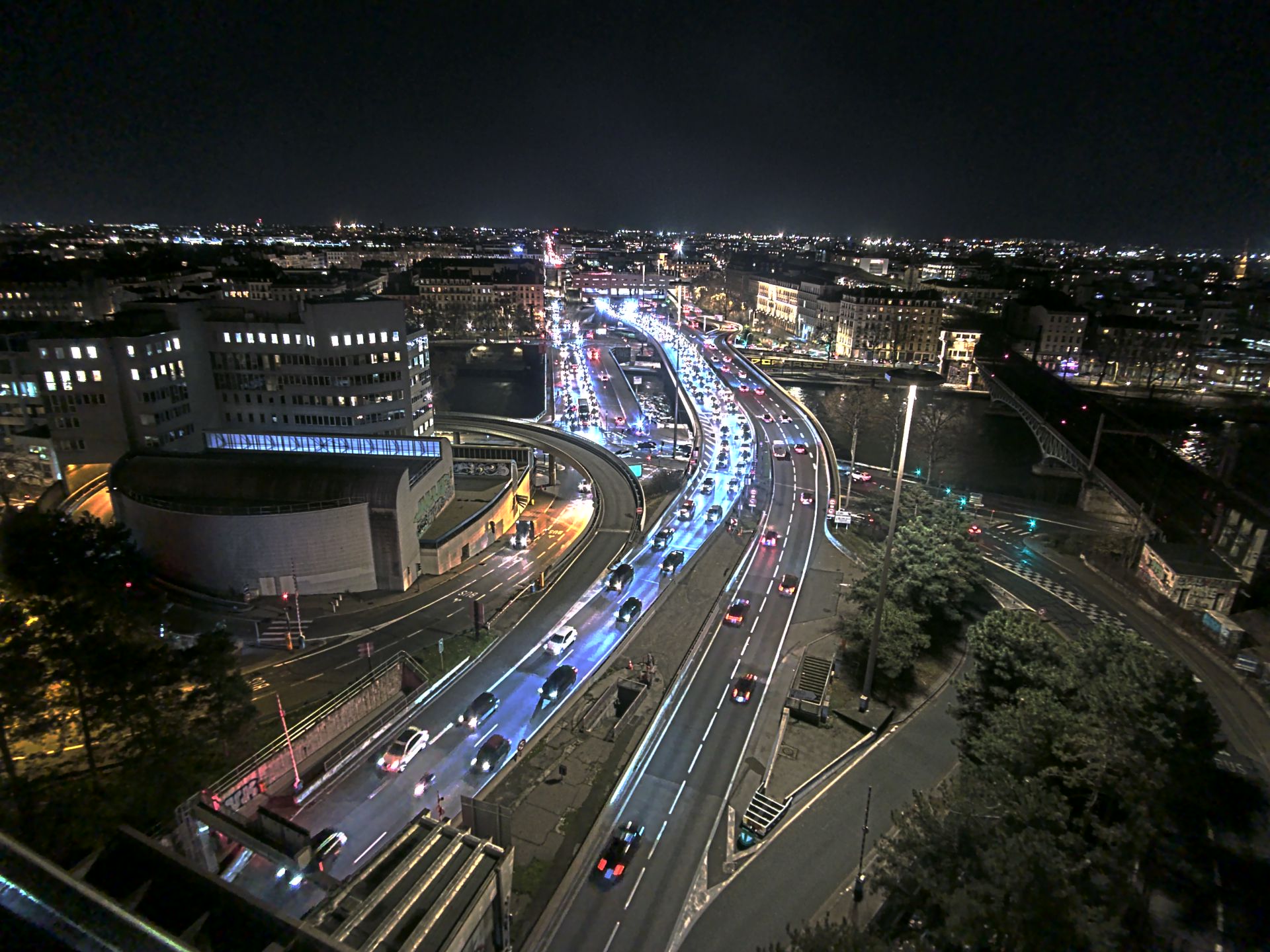Caméra autoroute à Lyon Perrache à l'entrée Sud du Tunnel sous Fourvière, en direction de Marseille