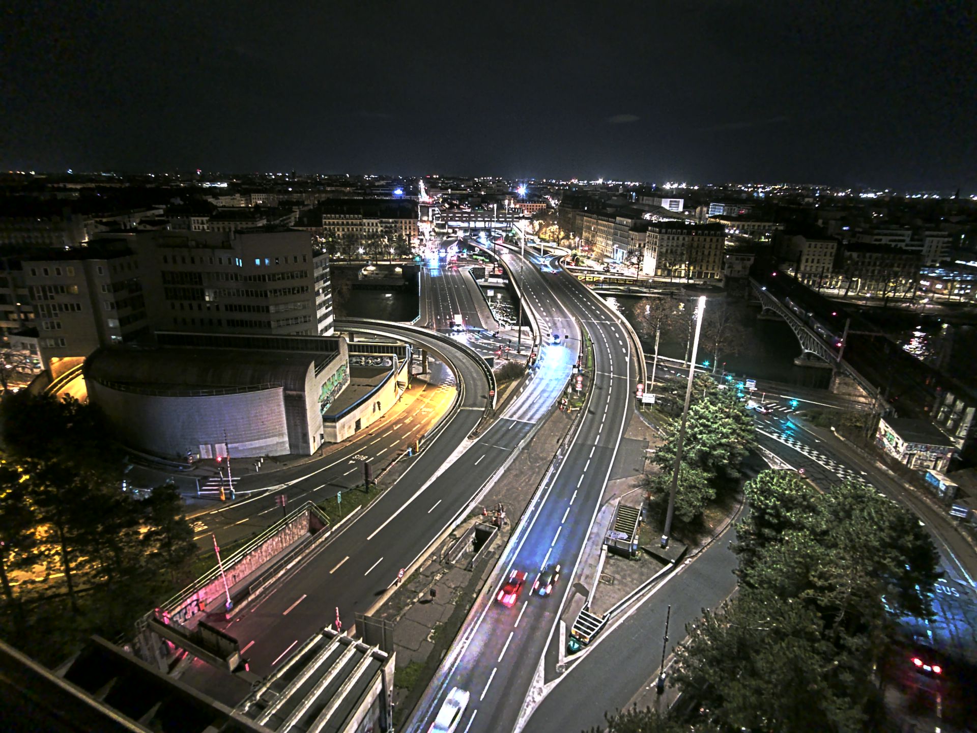 Caméra autoroute à Lyon Perrache à l'entrée Sud du Tunnel sous Fourvière, en direction de Marseille