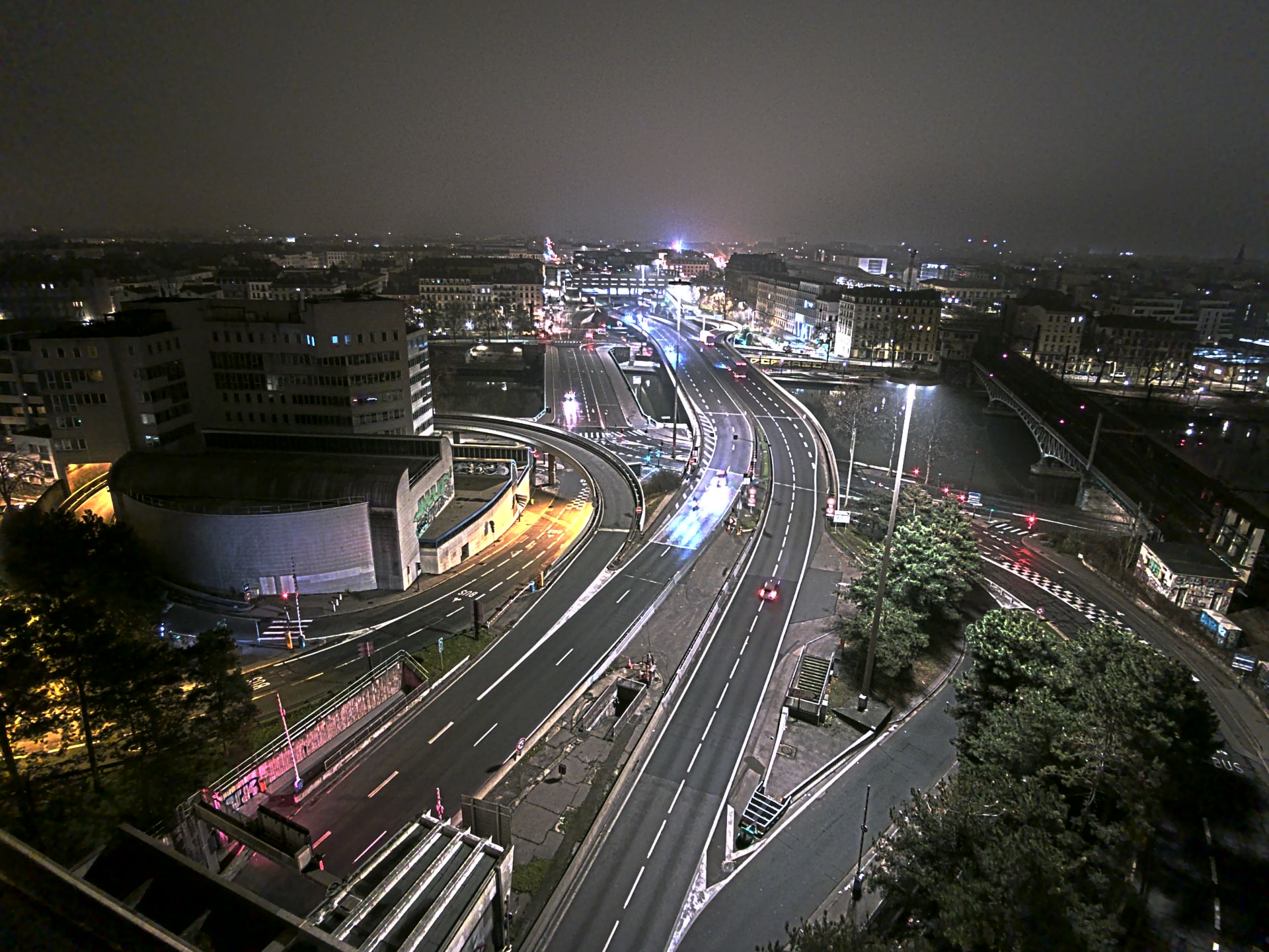 Caméra autoroute à Lyon Perrache à l'entrée Sud du Tunnel sous Fourvière, en direction de Marseille