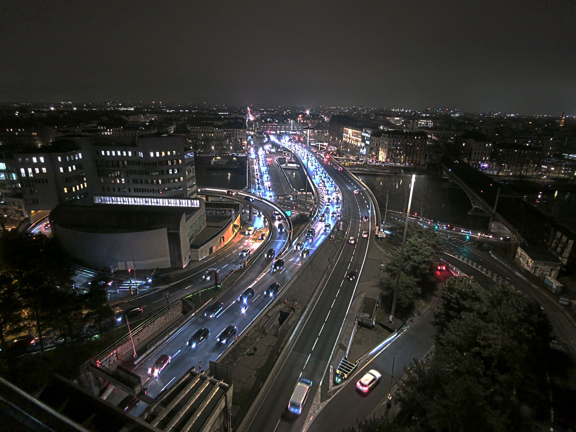 Caméra autoroute à Lyon Perrache à l'entrée Sud du Tunnel sous Fourvière, en direction de Marseille