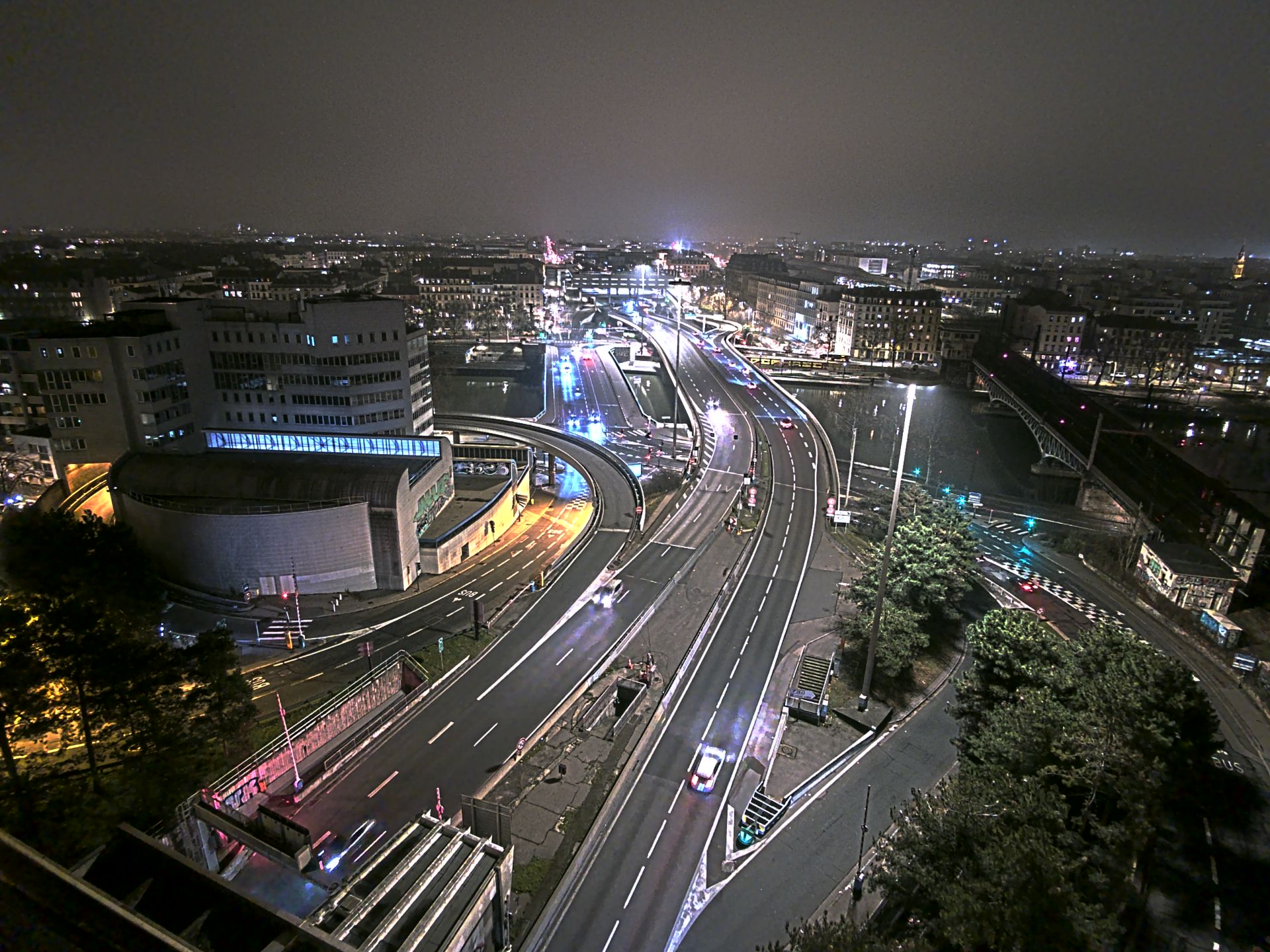 Caméra autoroute à Lyon Perrache à l'entrée Sud du Tunnel sous Fourvière, en direction de Marseille