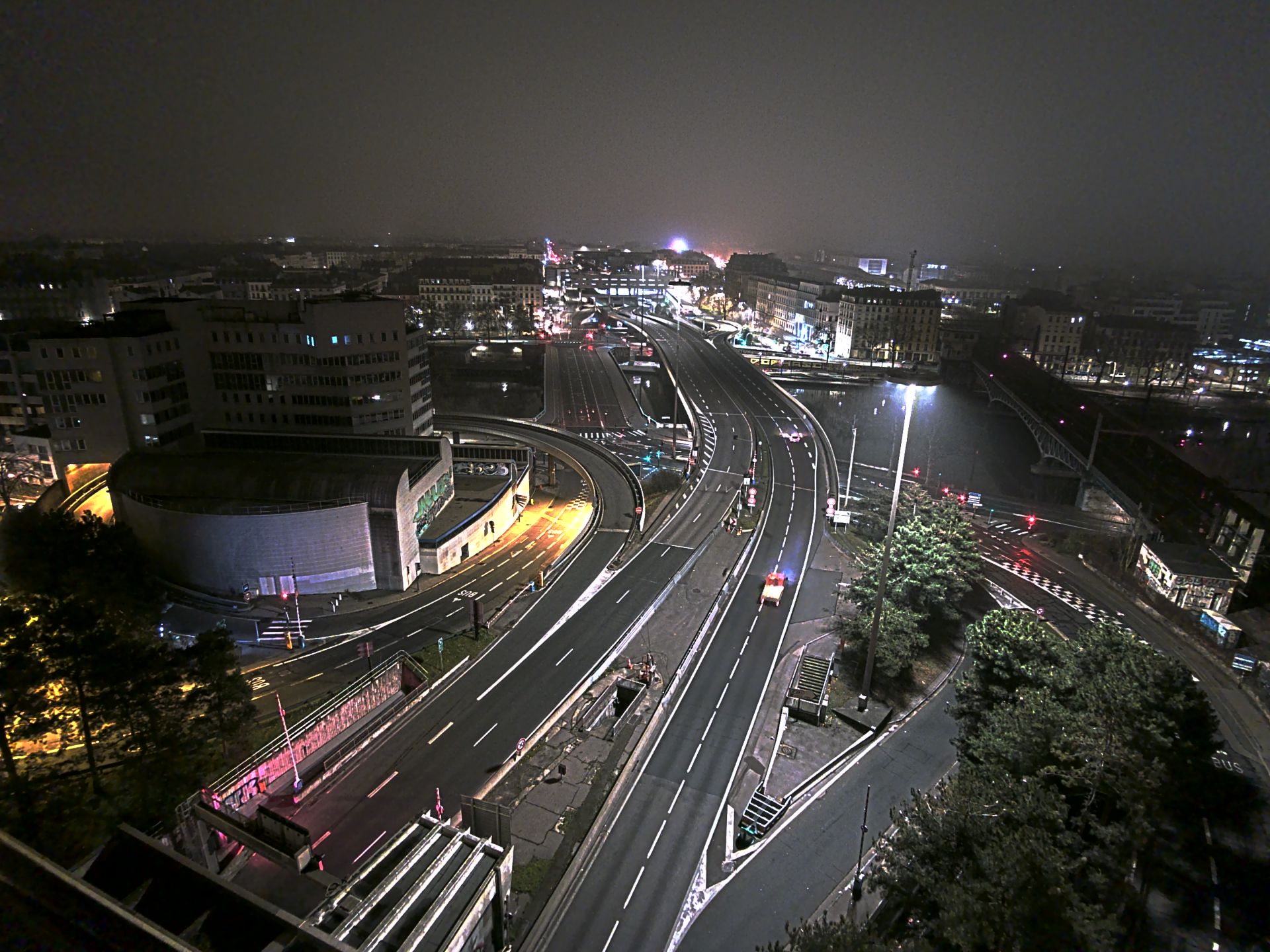 Caméra autoroute à Lyon Perrache à l'entrée Sud du Tunnel sous Fourvière, en direction de Marseille