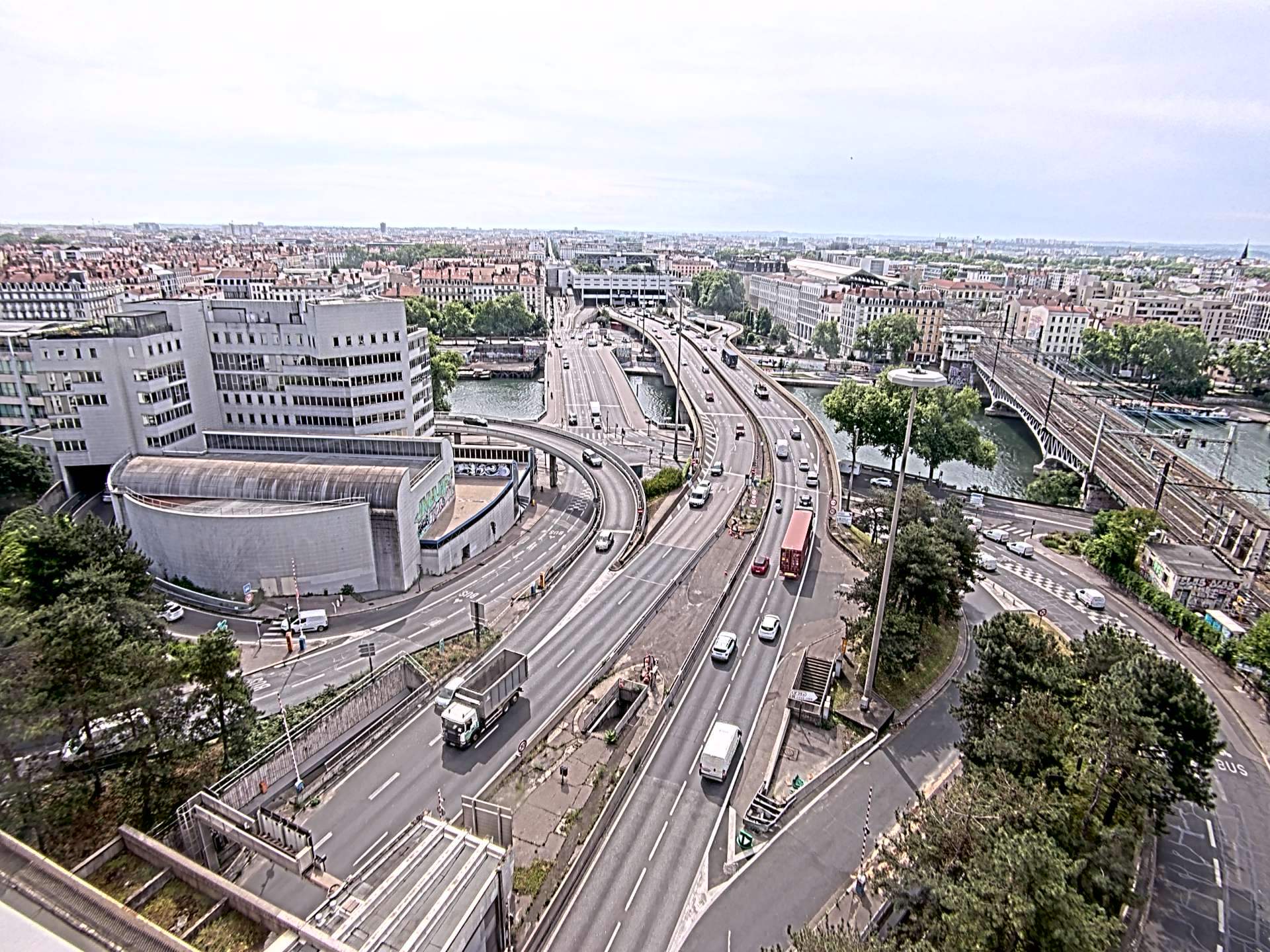Caméra autoroute à Lyon Perrache à l'entrée Sud du Tunnel sous Fourvière, en direction de Marseille