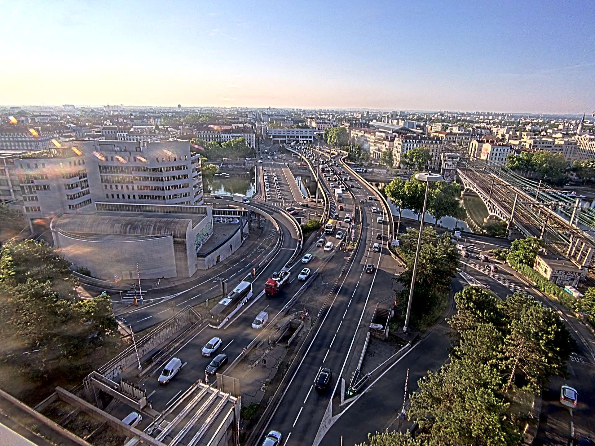 Caméra autoroute à Lyon Perrache à l'entrée Sud du Tunnel sous Fourvière, en direction de Marseille