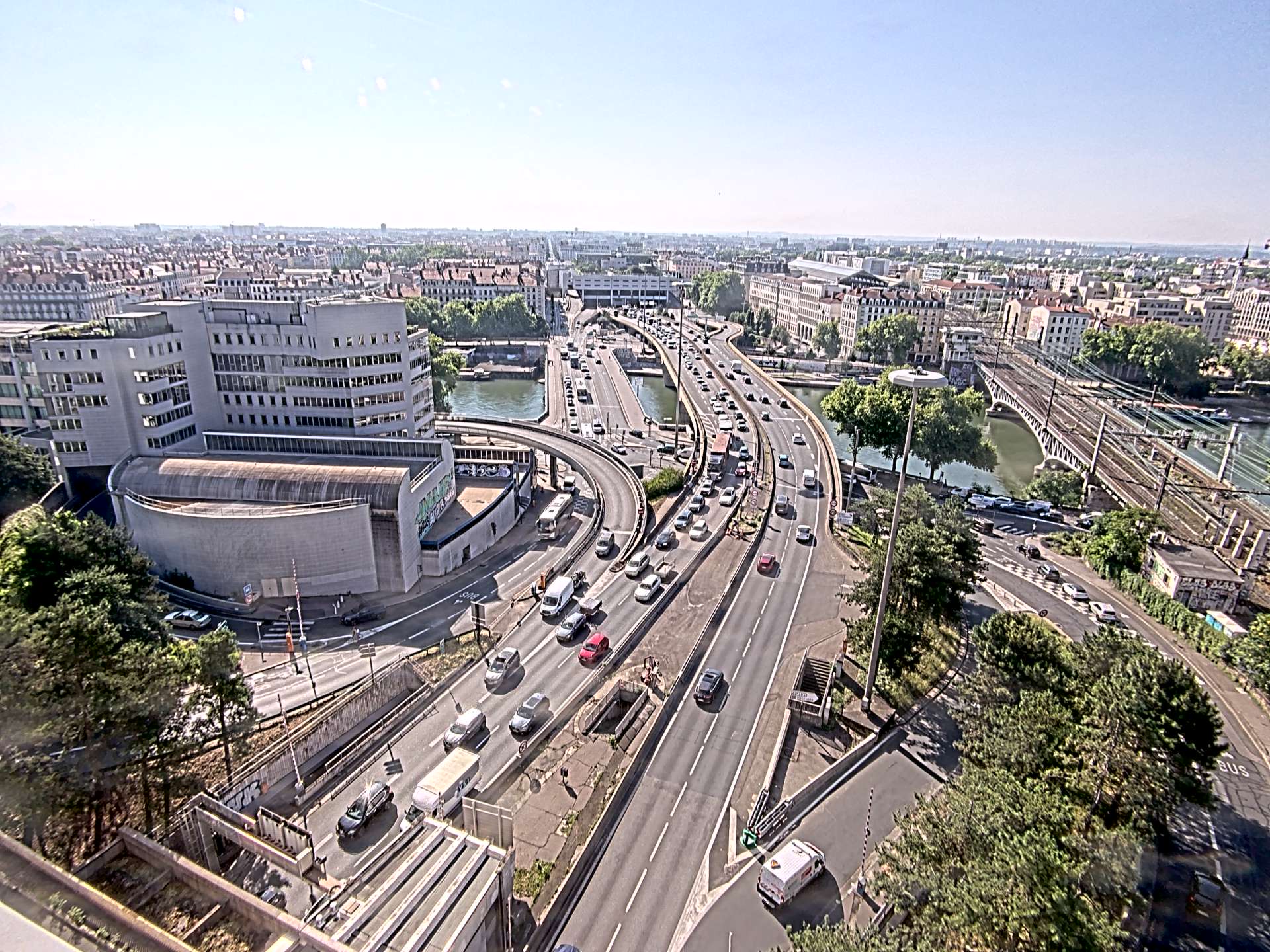 Caméra autoroute à Lyon Perrache à l'entrée Sud du Tunnel sous Fourvière, en direction de Marseille