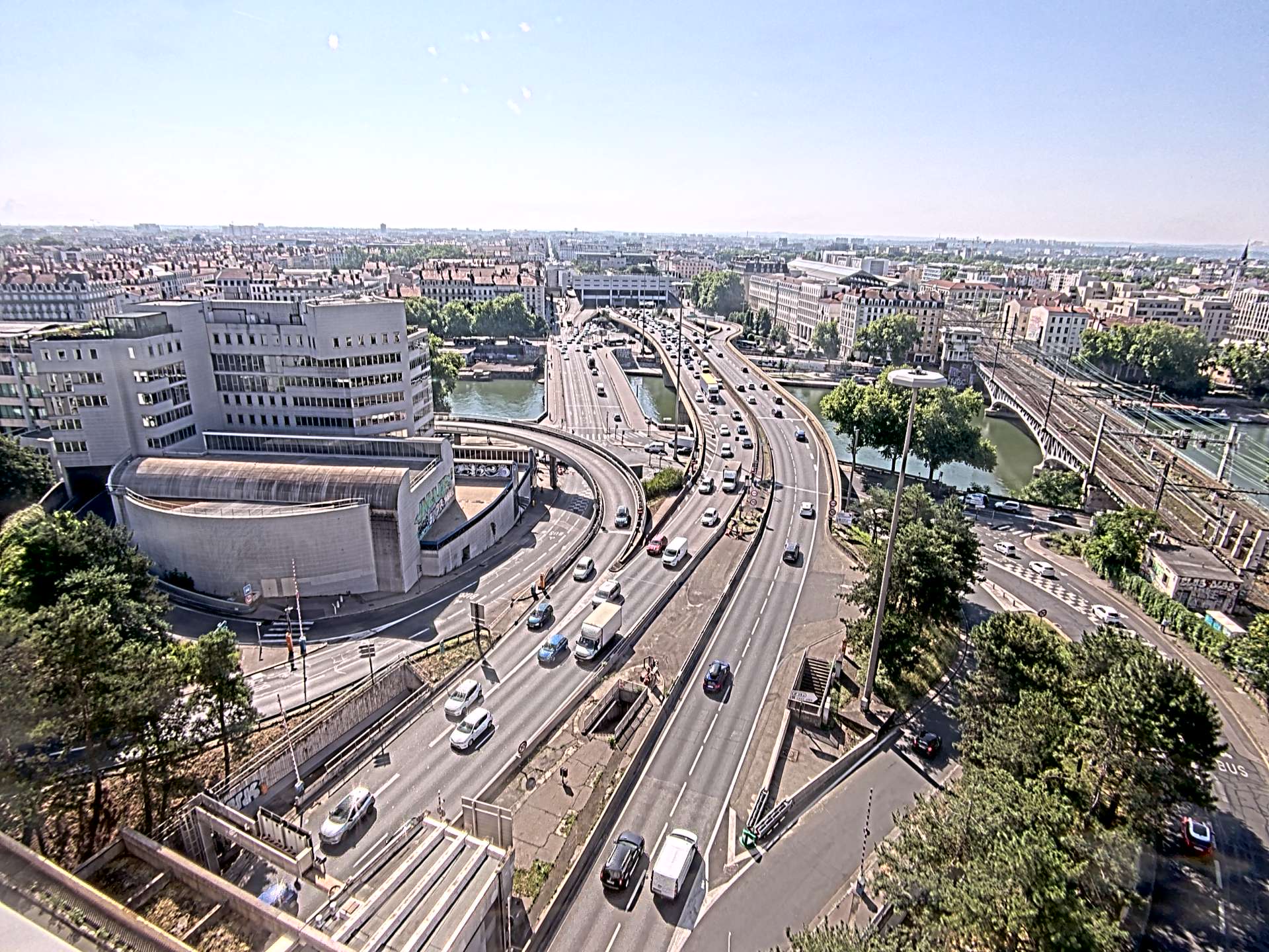 Caméra autoroute à Lyon Perrache à l'entrée Sud du Tunnel sous Fourvière, en direction de Marseille