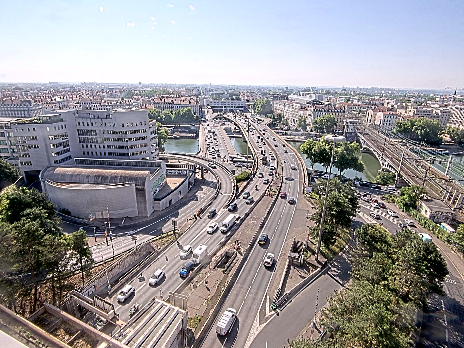 Caméra autoroute à Lyon Perrache à l'entrée Sud du Tunnel sous Fourvière, en direction de Marseille