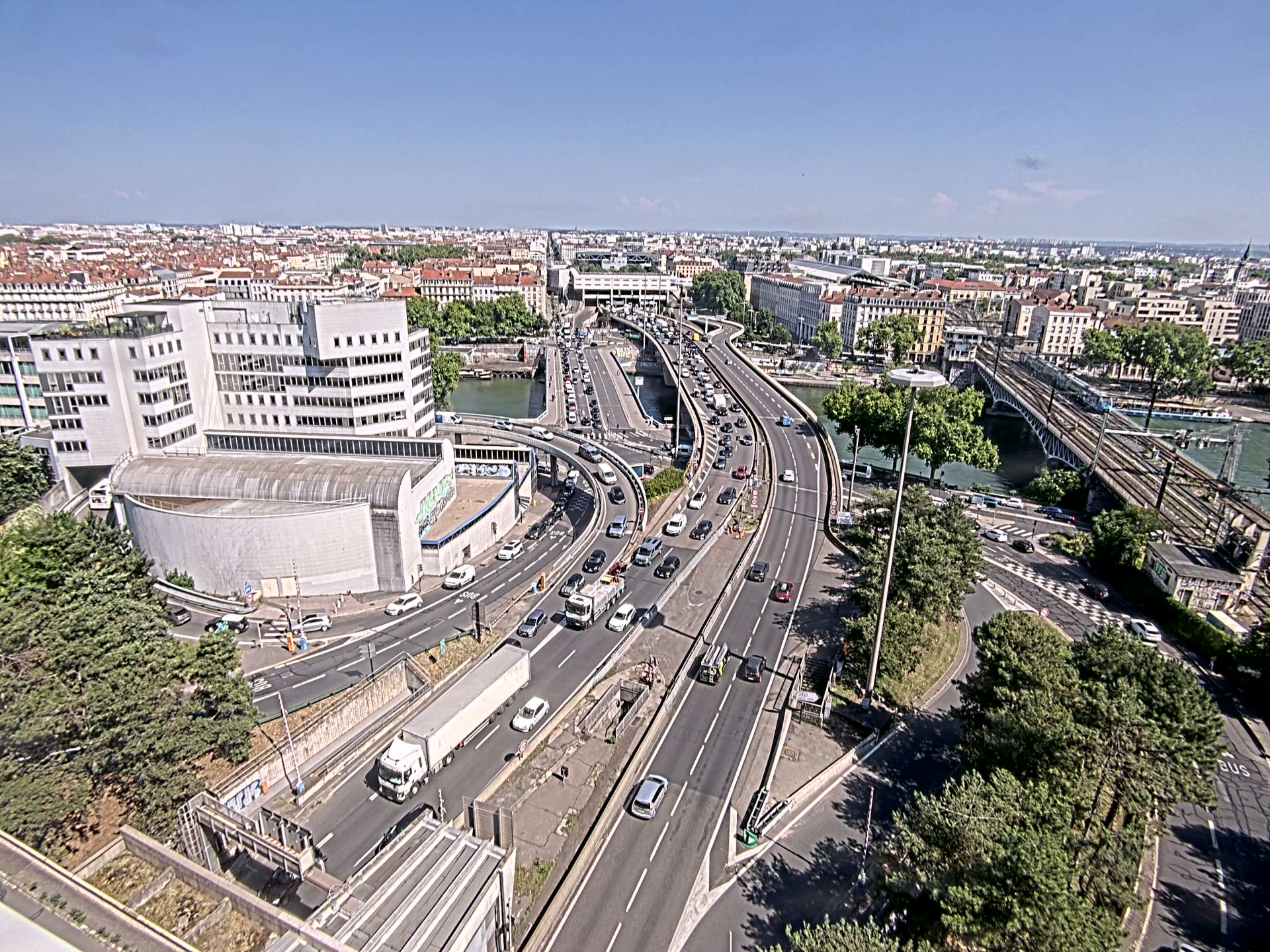Caméra autoroute à Lyon Perrache à l'entrée Sud du Tunnel sous Fourvière, en direction de Marseille