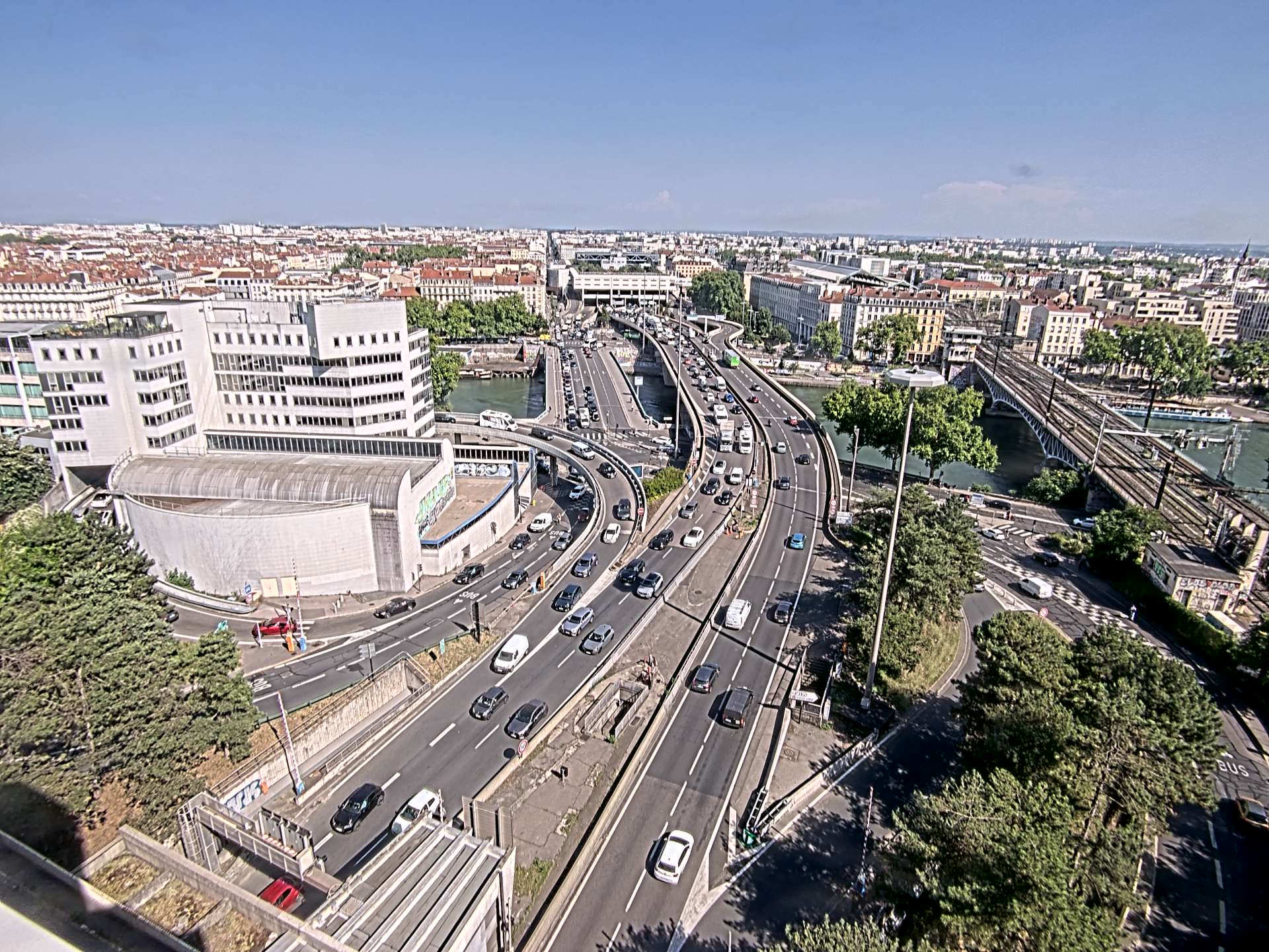 Caméra autoroute à Lyon Perrache à l'entrée Sud du Tunnel sous Fourvière, en direction de Marseille