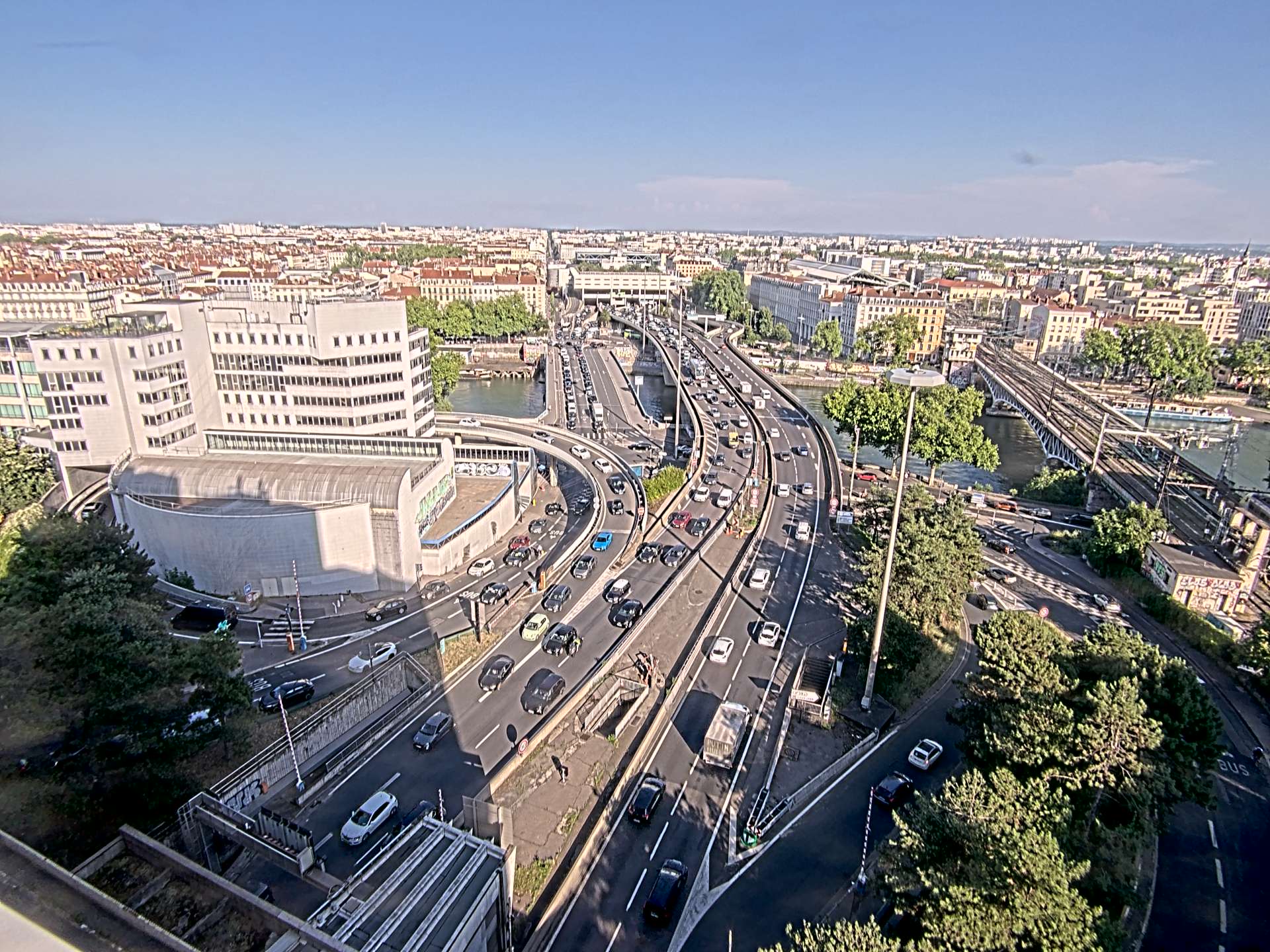 Caméra autoroute à Lyon Perrache à l'entrée Sud du Tunnel sous Fourvière, en direction de Marseille