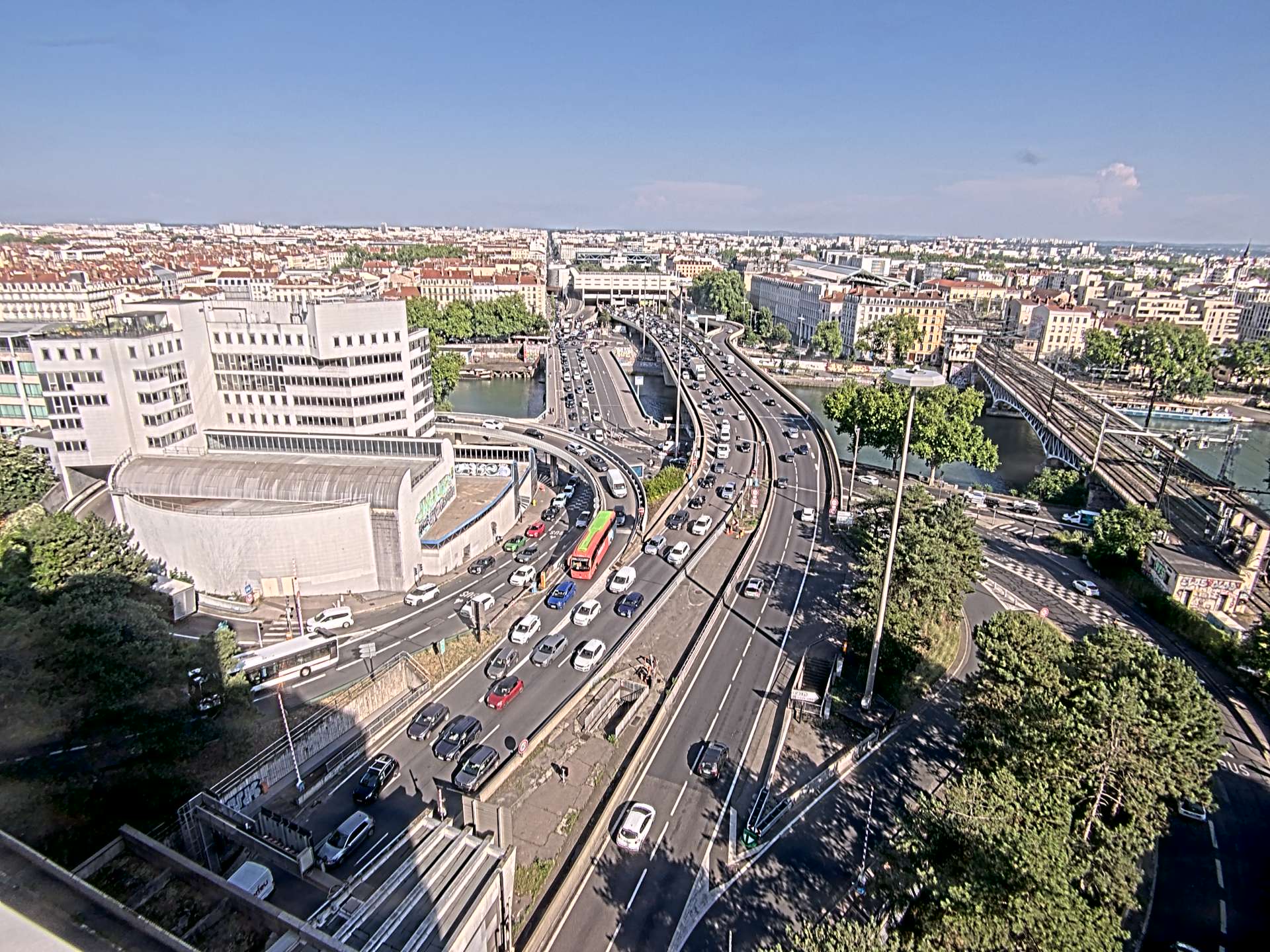 Caméra autoroute à Lyon Perrache à l'entrée Sud du Tunnel sous Fourvière, en direction de Marseille