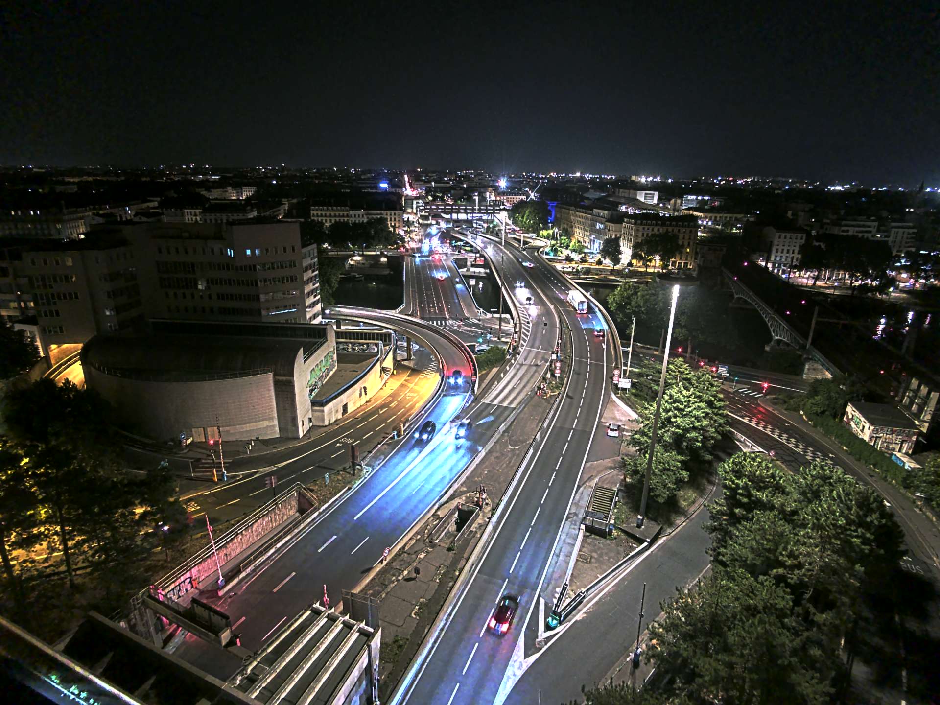 Caméra autoroute à Lyon Perrache à l'entrée Sud du Tunnel sous Fourvière, en direction de Marseille