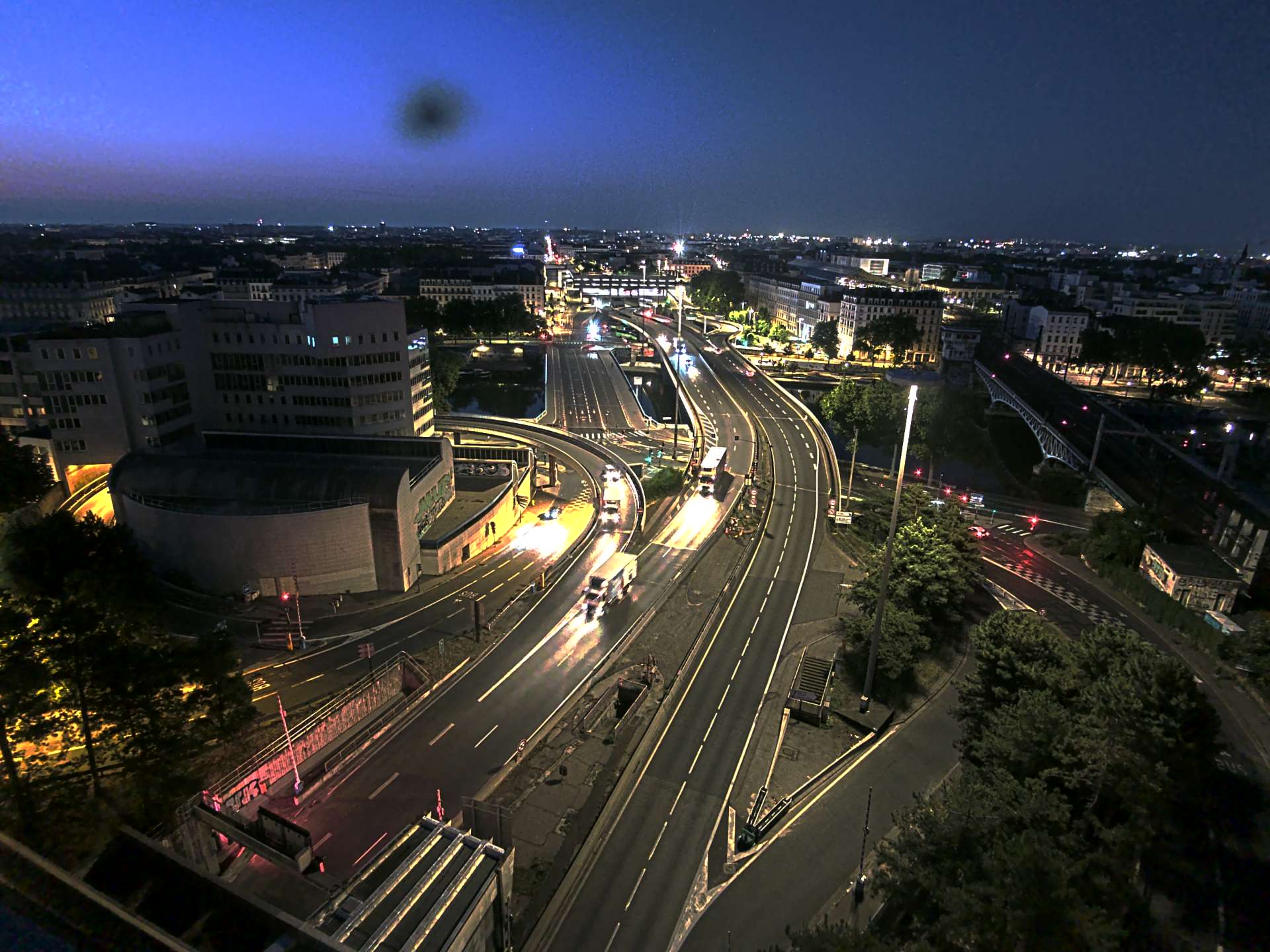 Caméra autoroute à Lyon Perrache à l'entrée Sud du Tunnel sous Fourvière, en direction de Marseille
