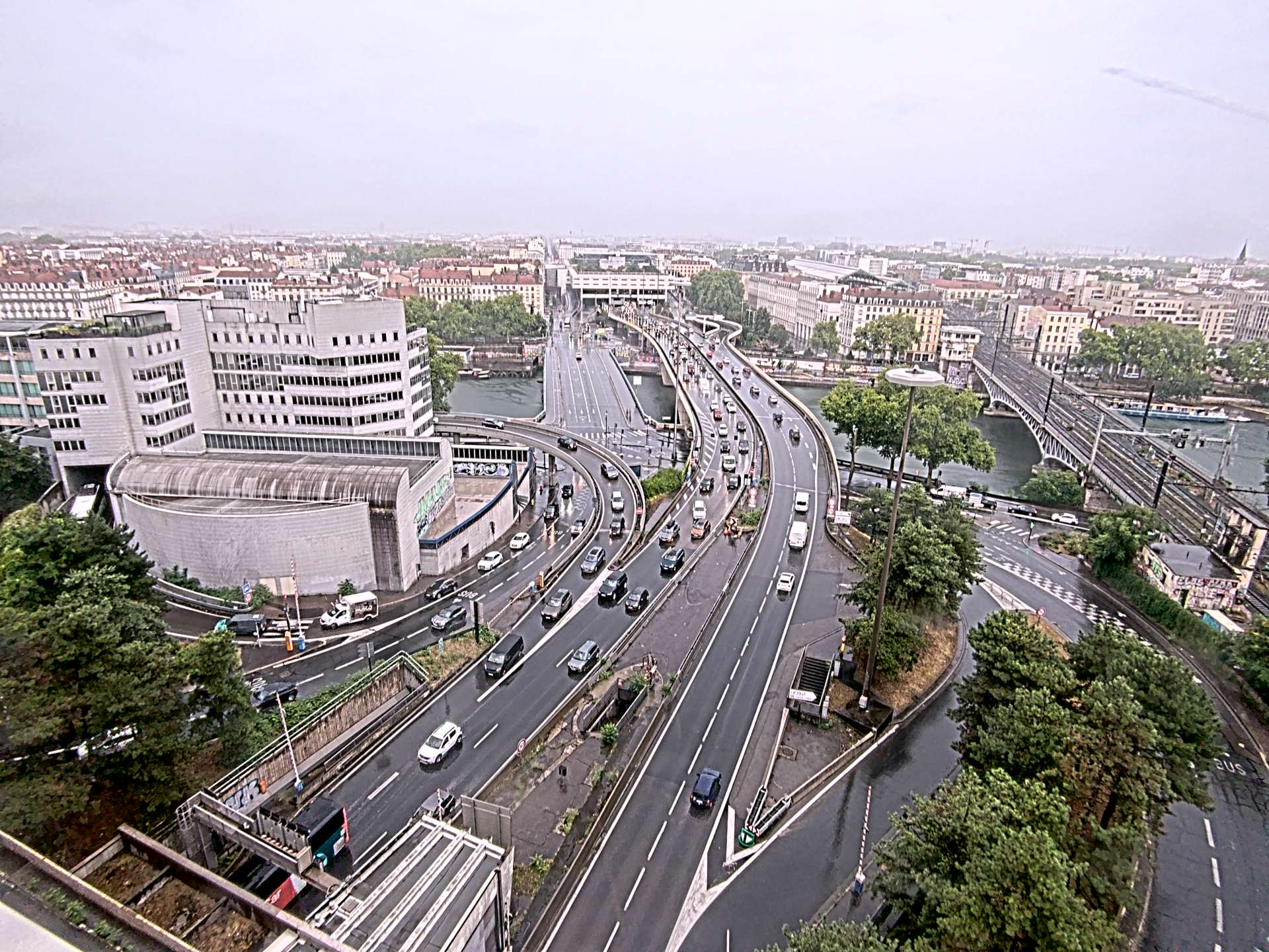Caméra autoroute à Lyon Perrache à l'entrée Sud du Tunnel sous Fourvière, en direction de Marseille
