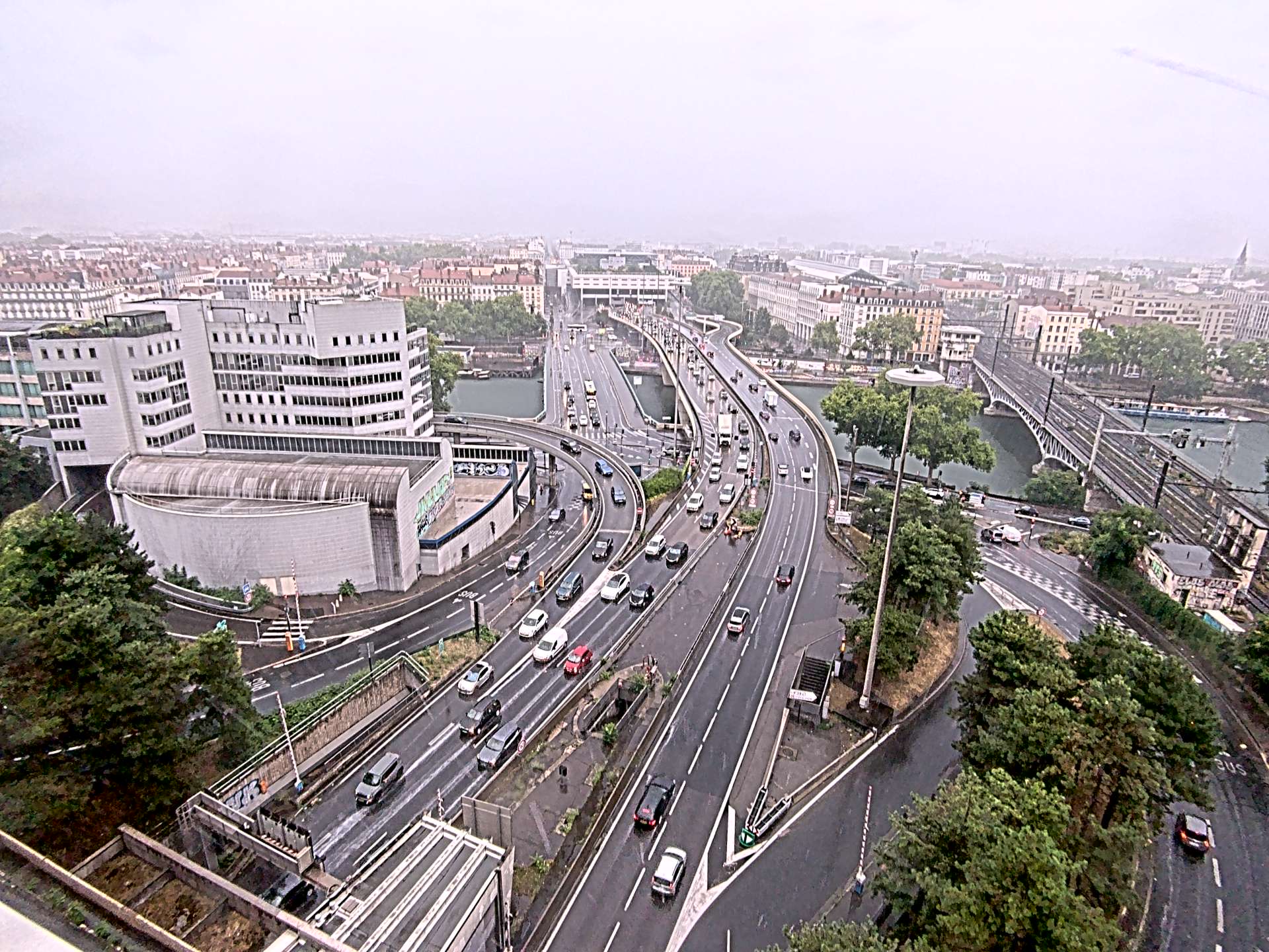 Caméra autoroute à Lyon Perrache à l'entrée Sud du Tunnel sous Fourvière, en direction de Marseille