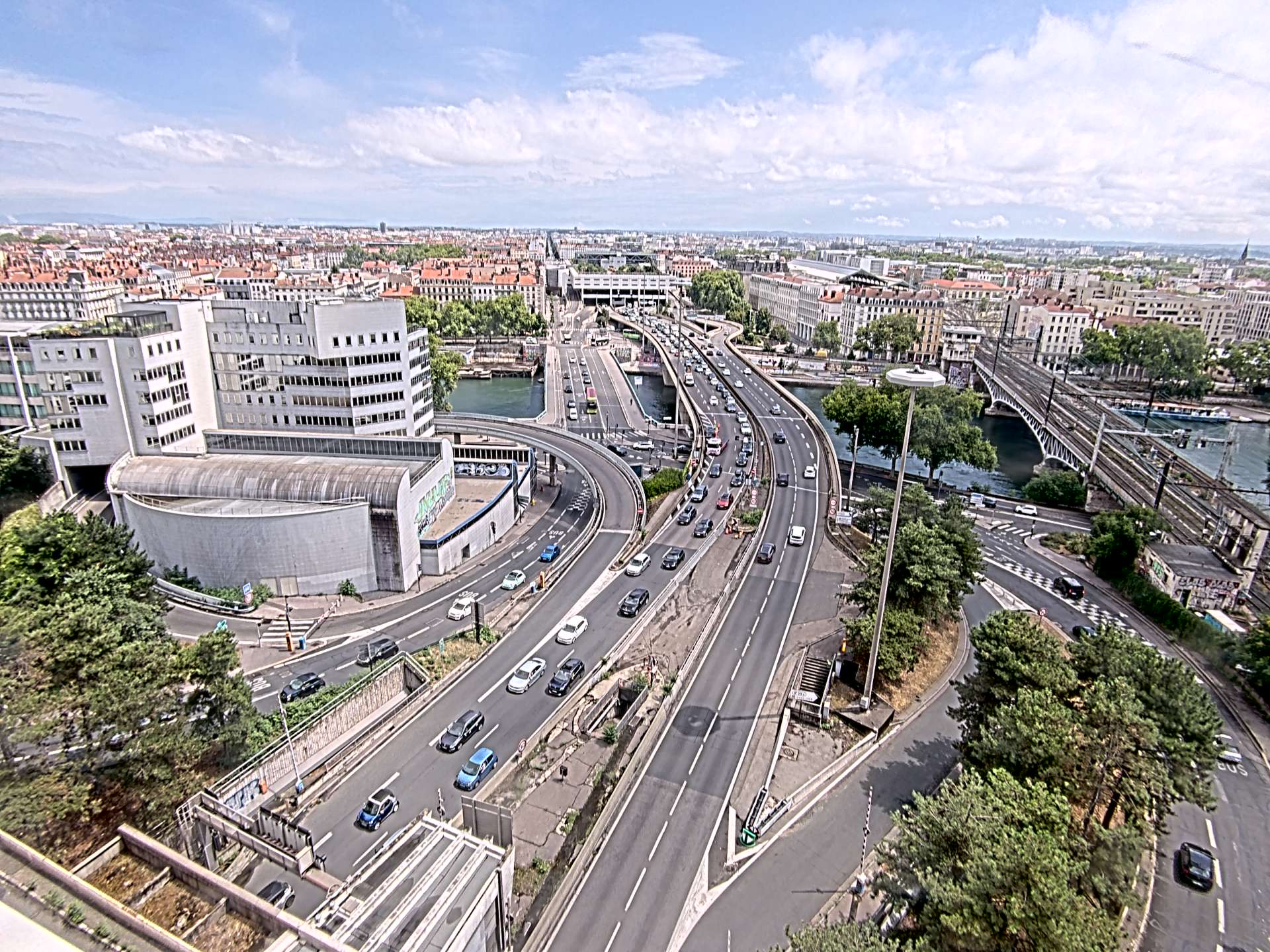 Caméra autoroute à Lyon Perrache à l'entrée Sud du Tunnel sous Fourvière, en direction de Marseille