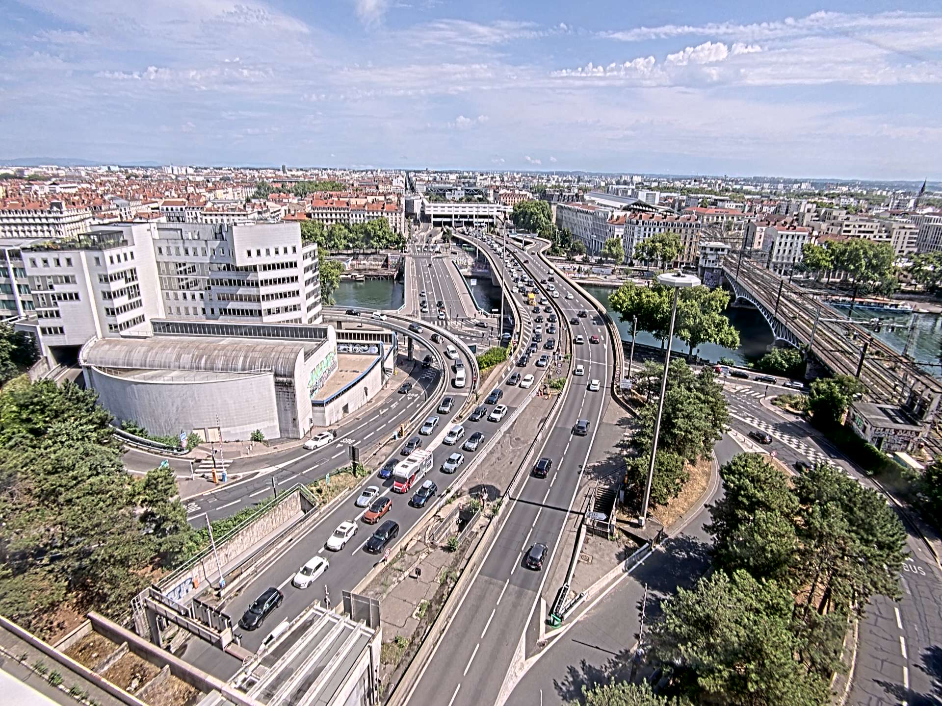 Caméra autoroute à Lyon Perrache à l'entrée Sud du Tunnel sous Fourvière, en direction de Marseille